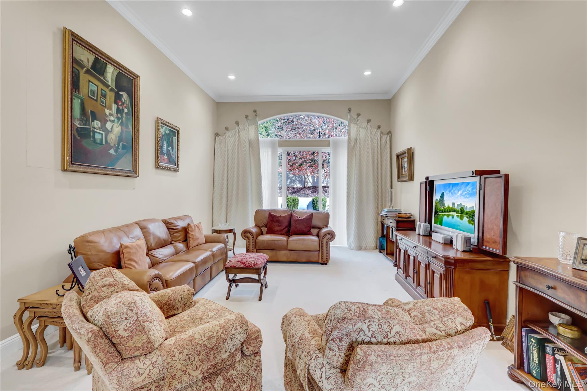 #8 photo, 53 Hamlet Woods Drive, Saint James , NY 11780