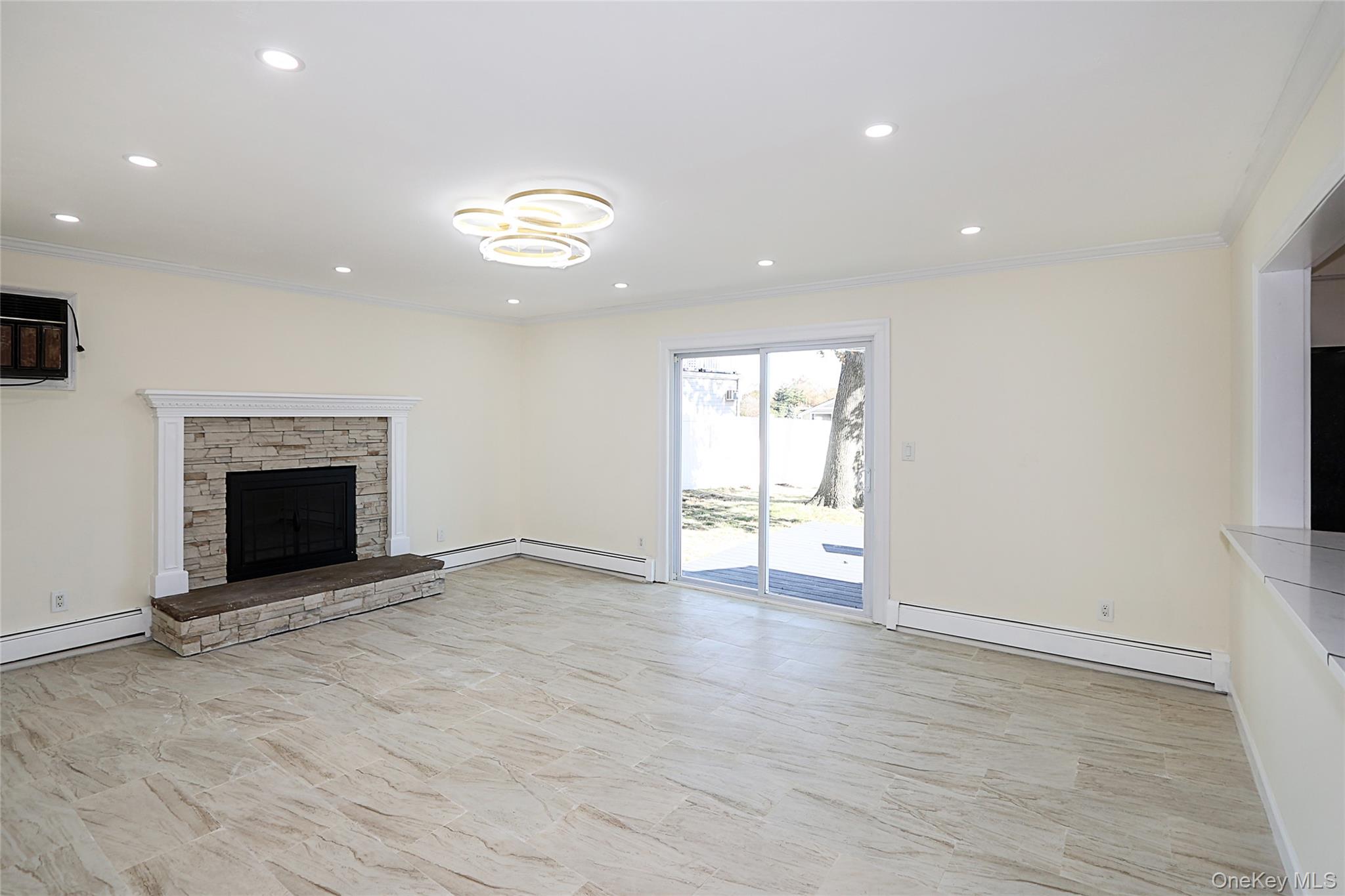 #16 photo, 1 Deer Lake Drive, North Babylon , NY 11703