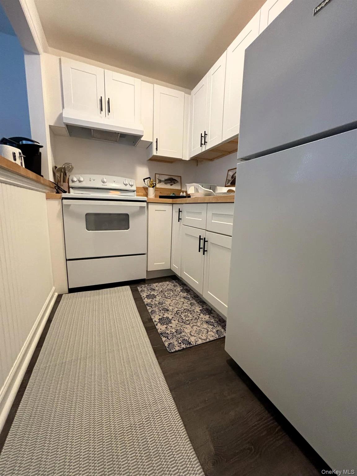 #10 photo, 26 Layton Avenue, Southampton , NY 11968