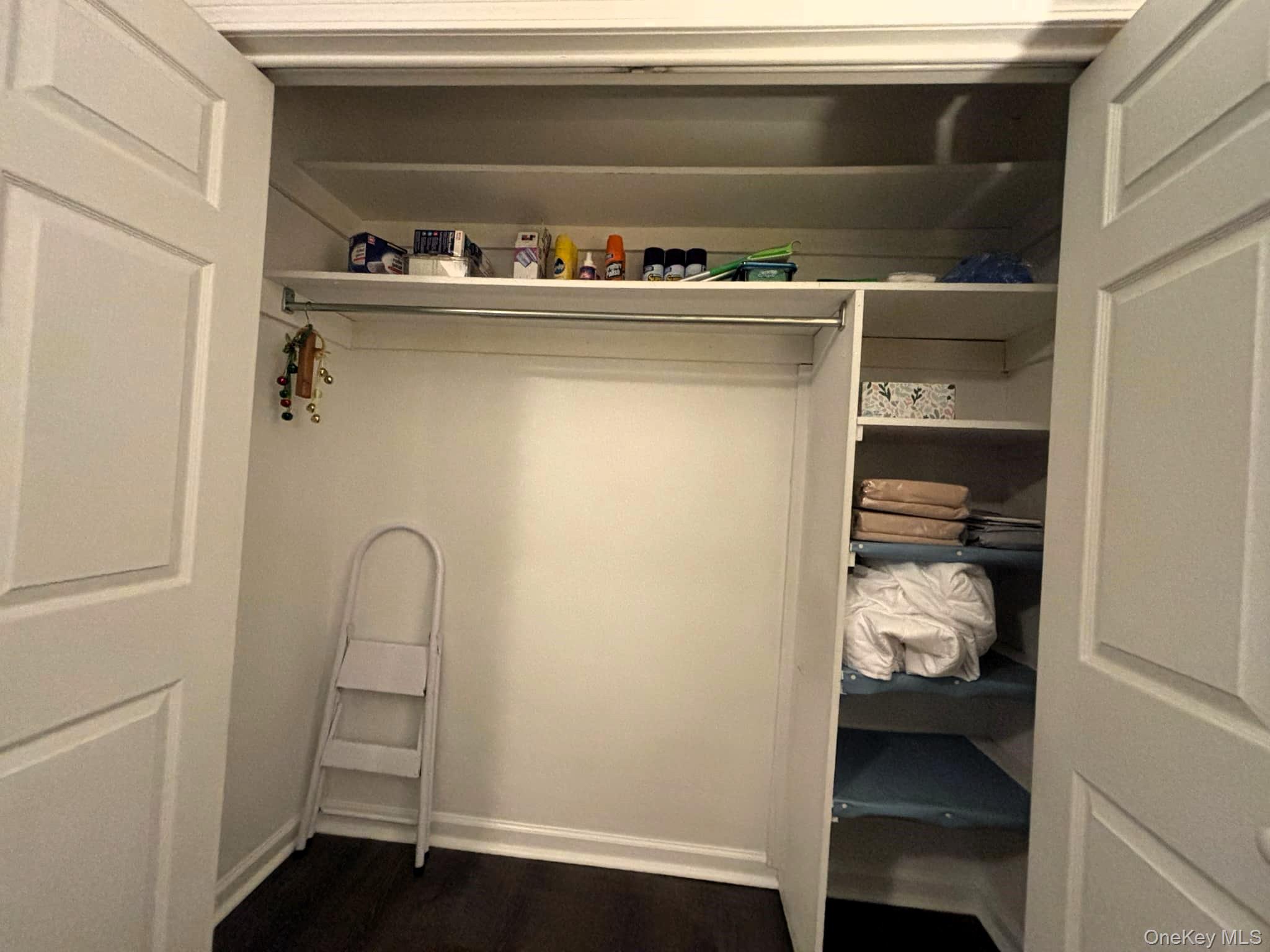 #18 photo, 26 Layton Avenue, Southampton , NY 11968