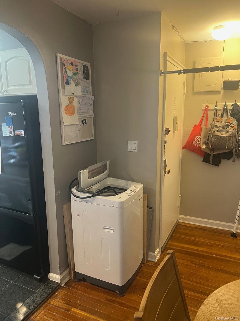 #9 photo, 81-49 156 Avenue, Howard Beach , NY 11414