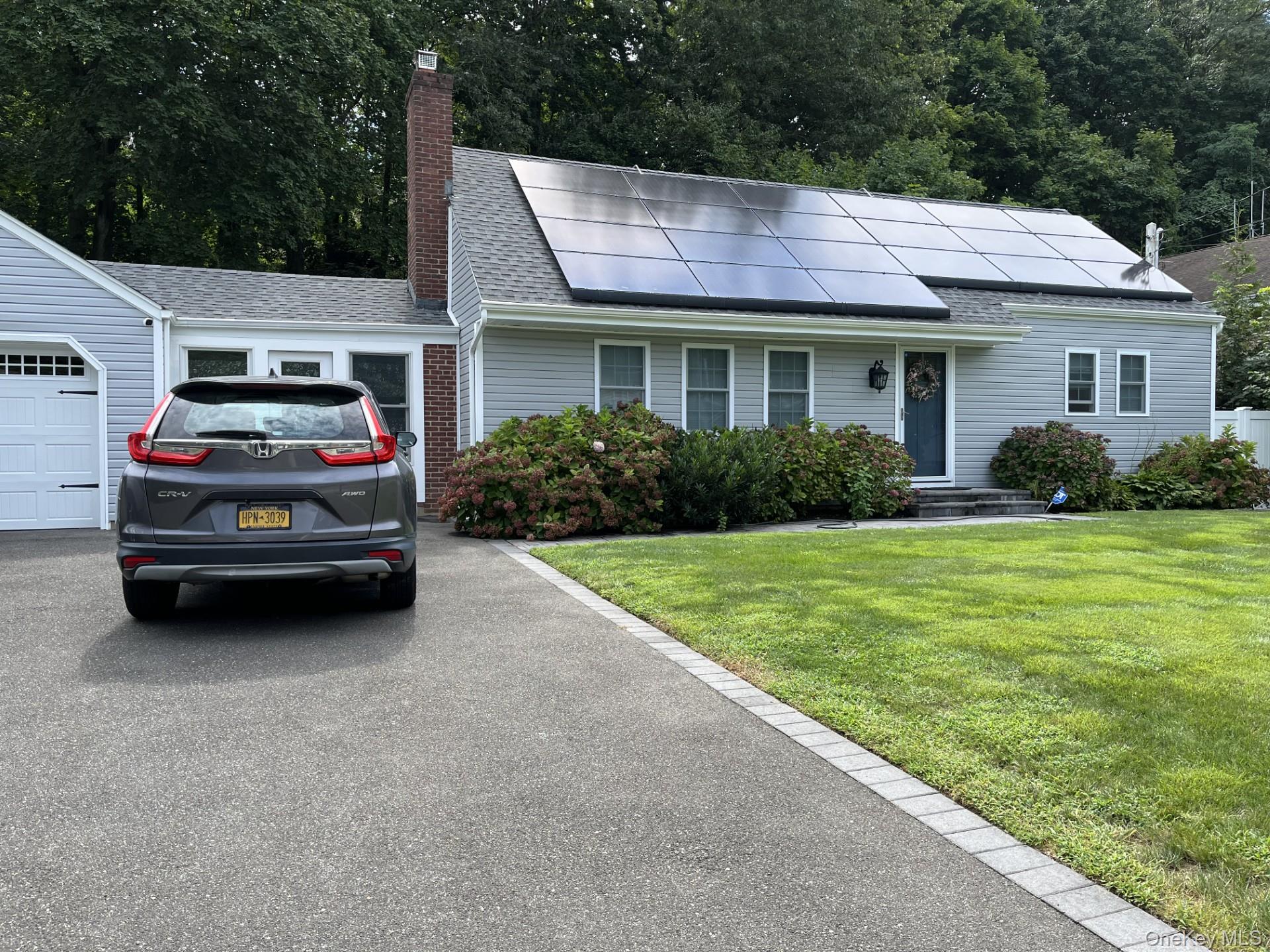 #1 photo, 24 Waterside Avenue, Northport , NY 11768