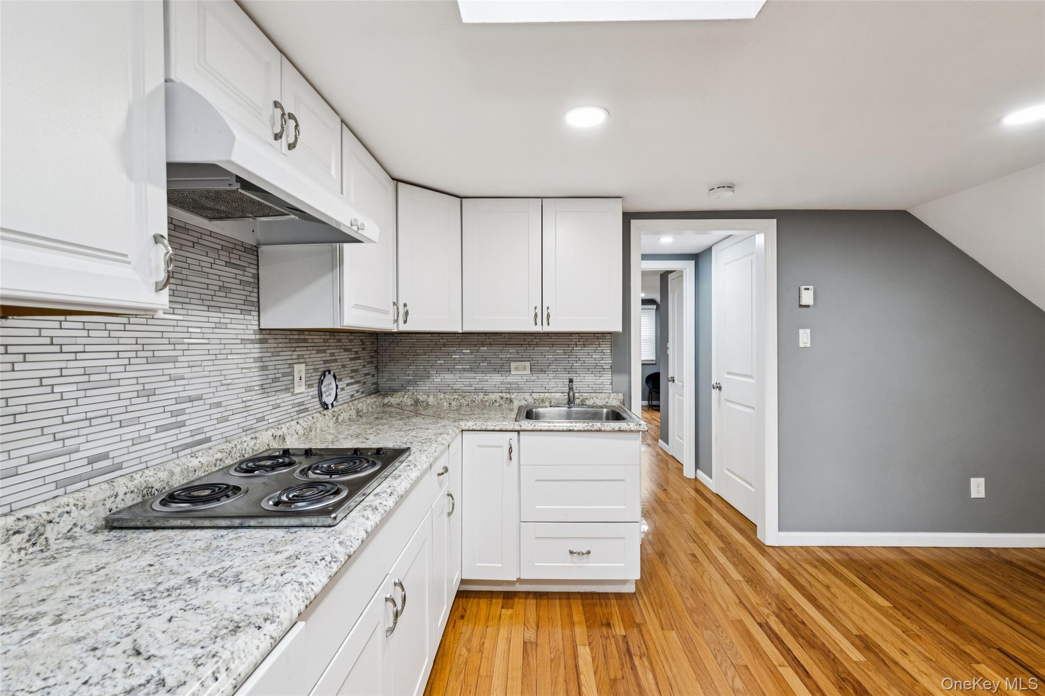 #13 photo, 24 Waterside Avenue, Northport , NY 11768