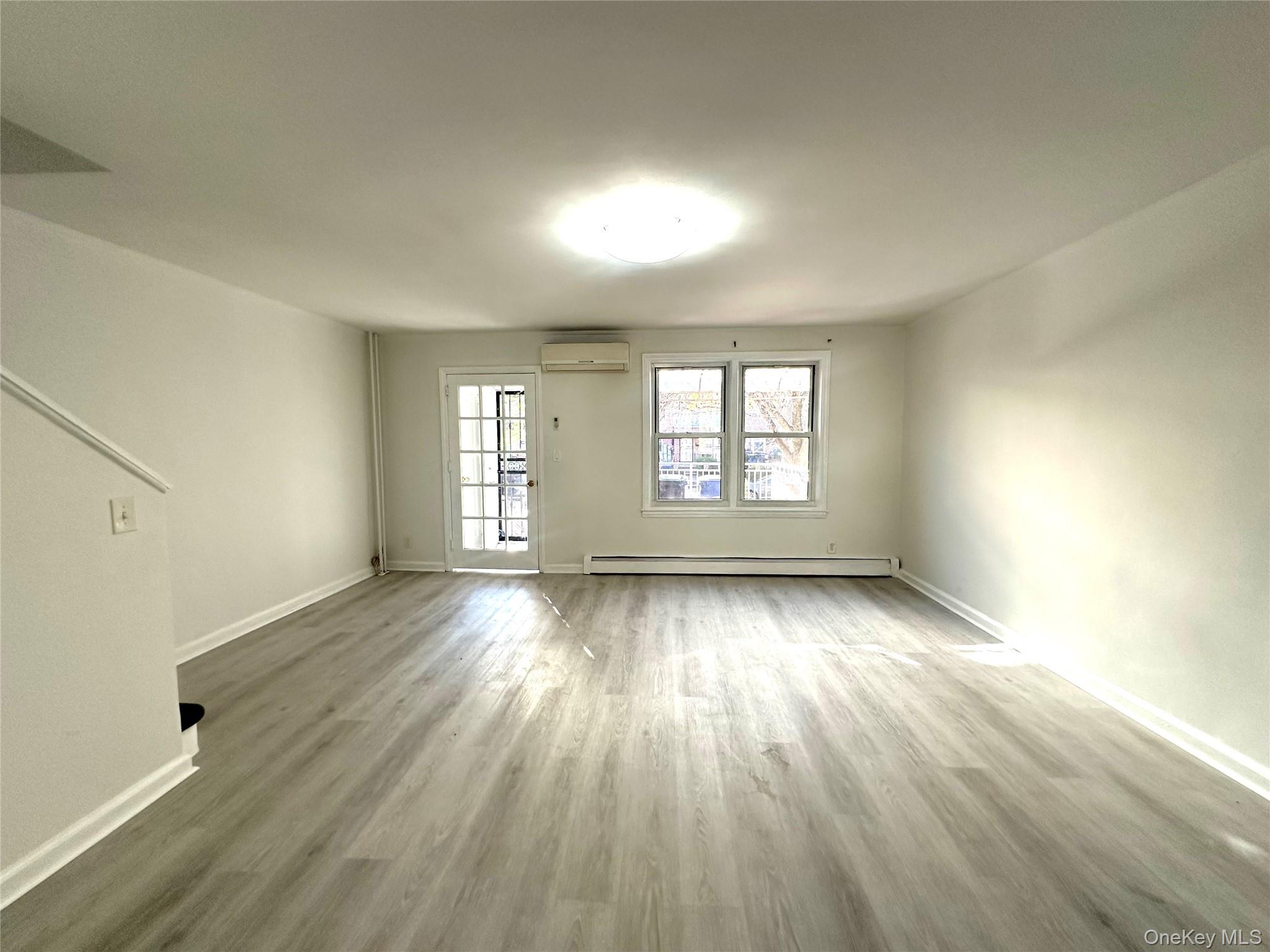 #5 photo, 5849 206th Street, Bayside , NY 11364