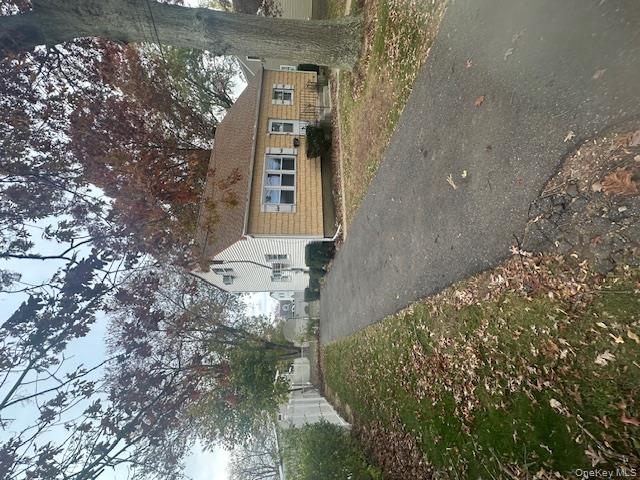 #1 photo, 266 W 16th Street, Deer Park , NY 11729