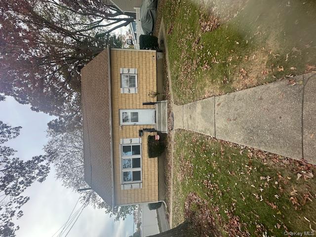 #3 photo, 266 W 16th Street, Deer Park , NY 11729