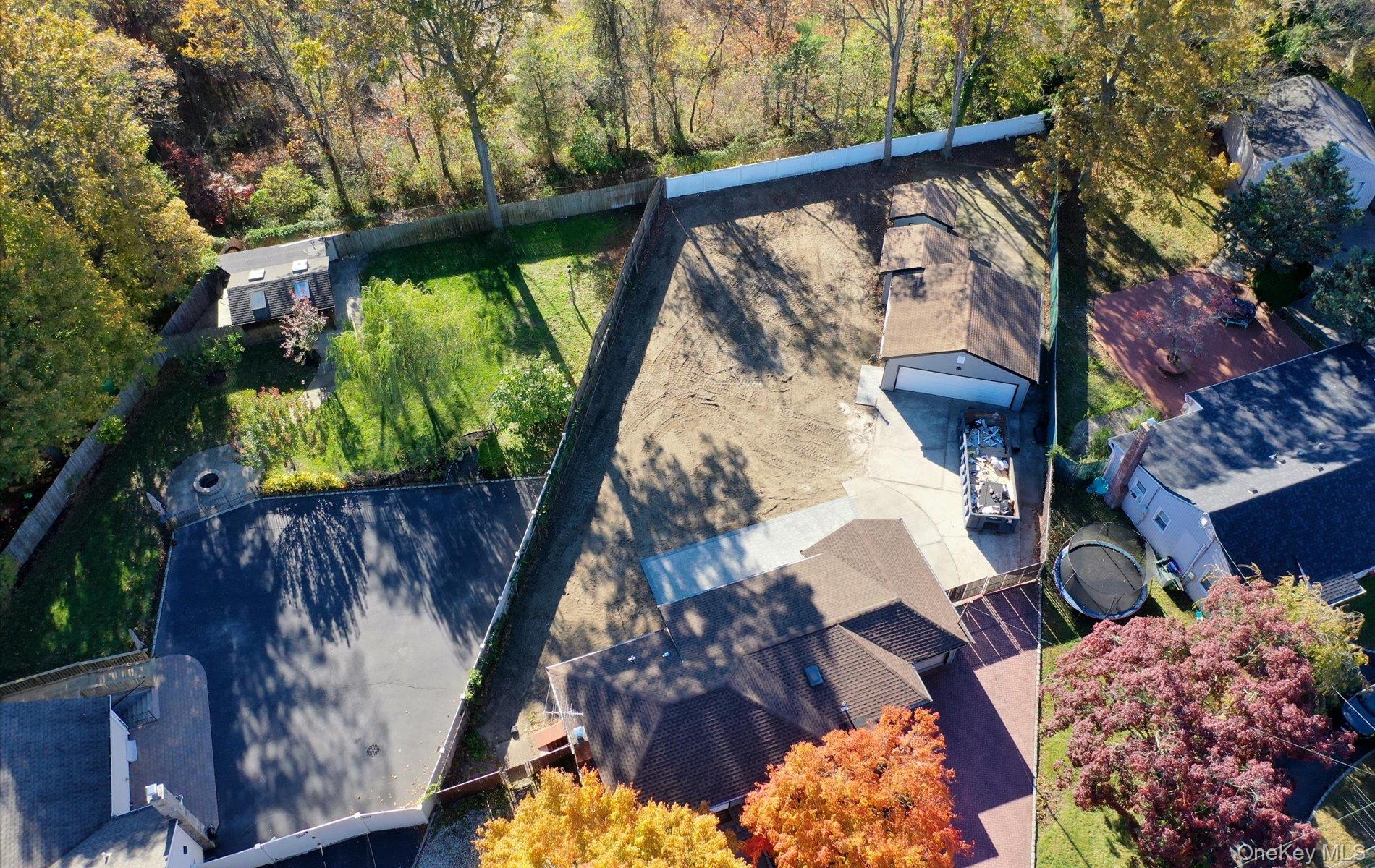 #13 photo, 14 Muncey Road, Bay Shore , NY 11706