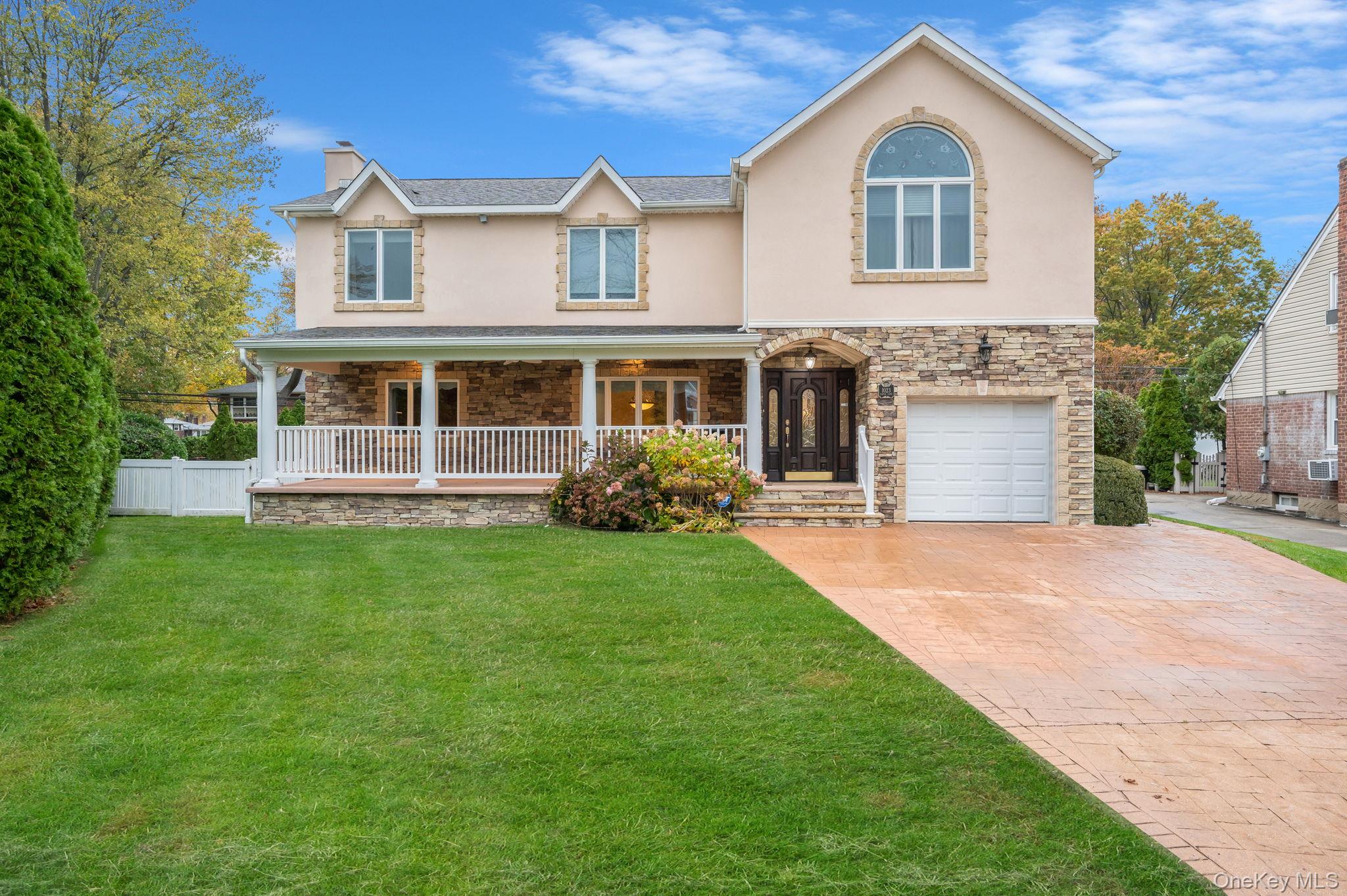 #1 photo, 1023 Maple Lane, New Hyde Park , NY 11040