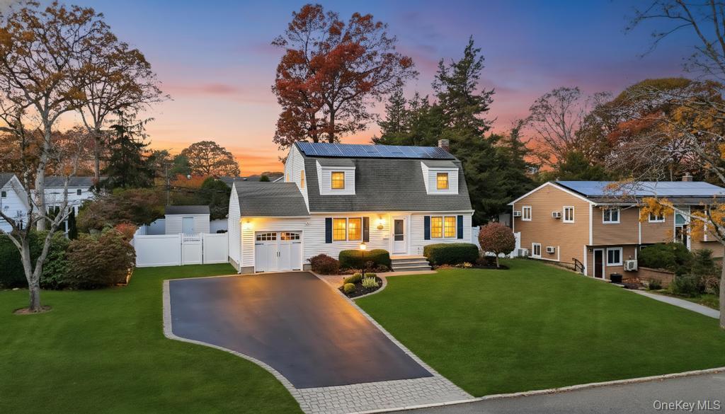 #1 photo, 311 Devon Lane, Smithtown , NY 11787