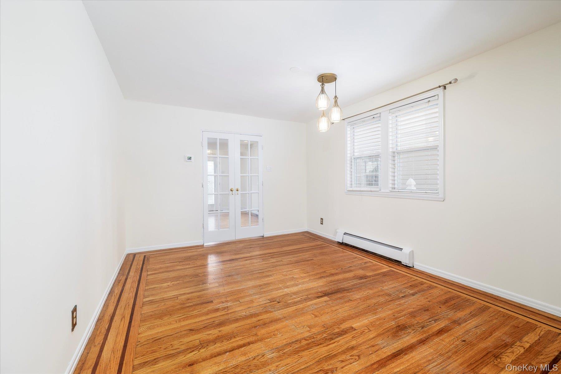 #10 photo, 53 Ocean Avenue, Malverne , NY 11565