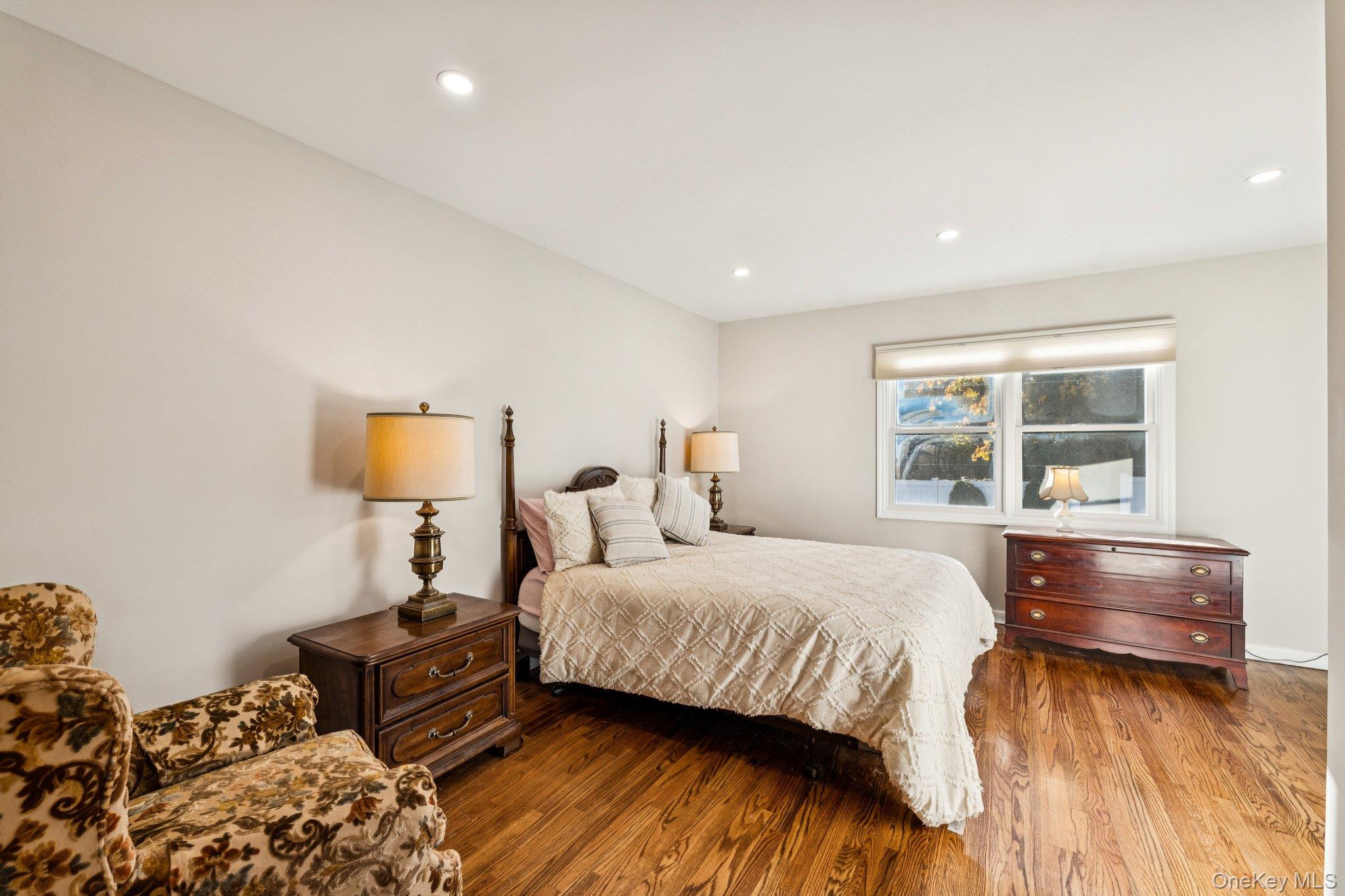 #16 photo, 219 1st Street, East Northport , NY 11731