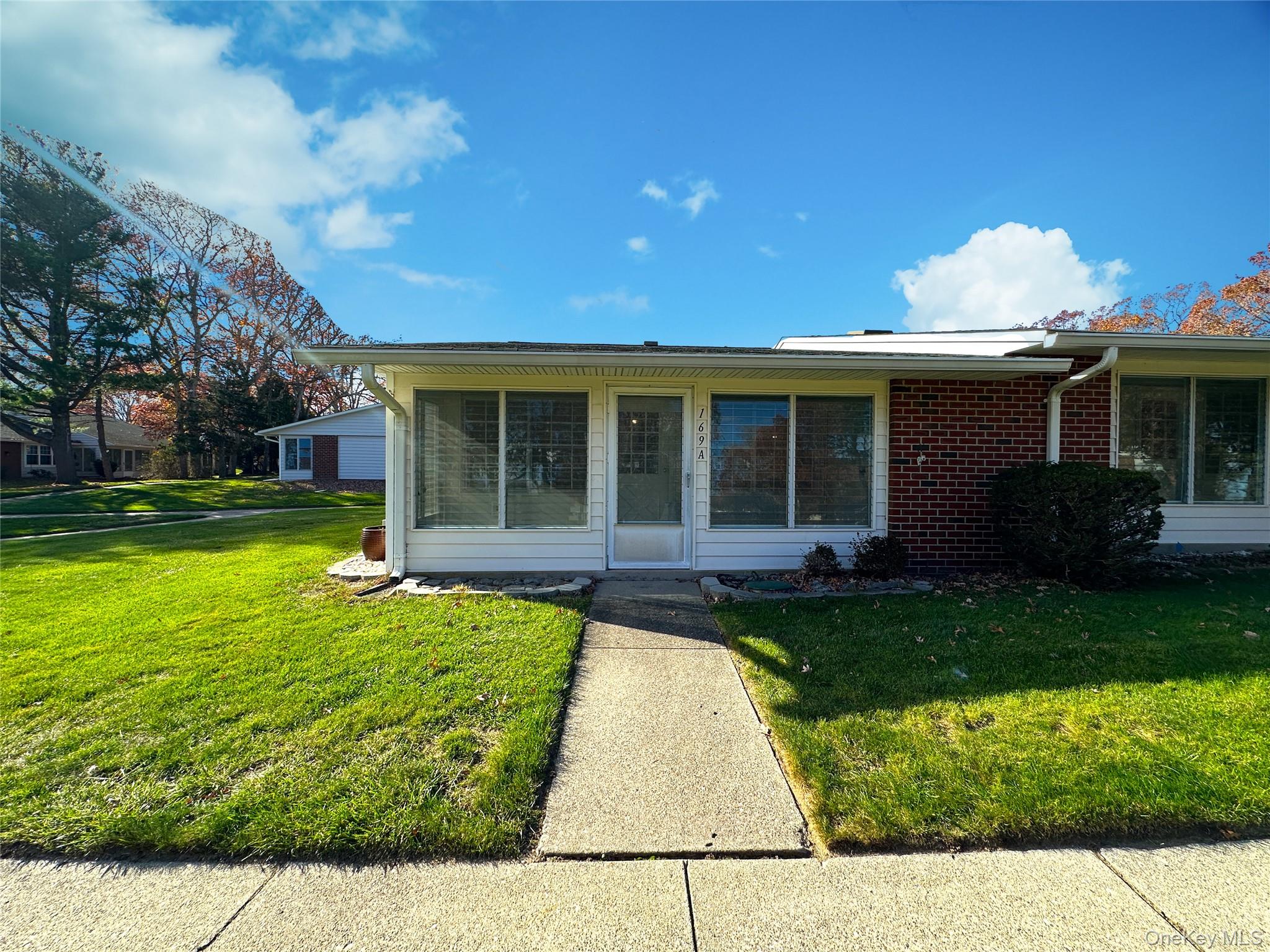 #1 photo, 169 Ventry Court, Ridge , NY 11961