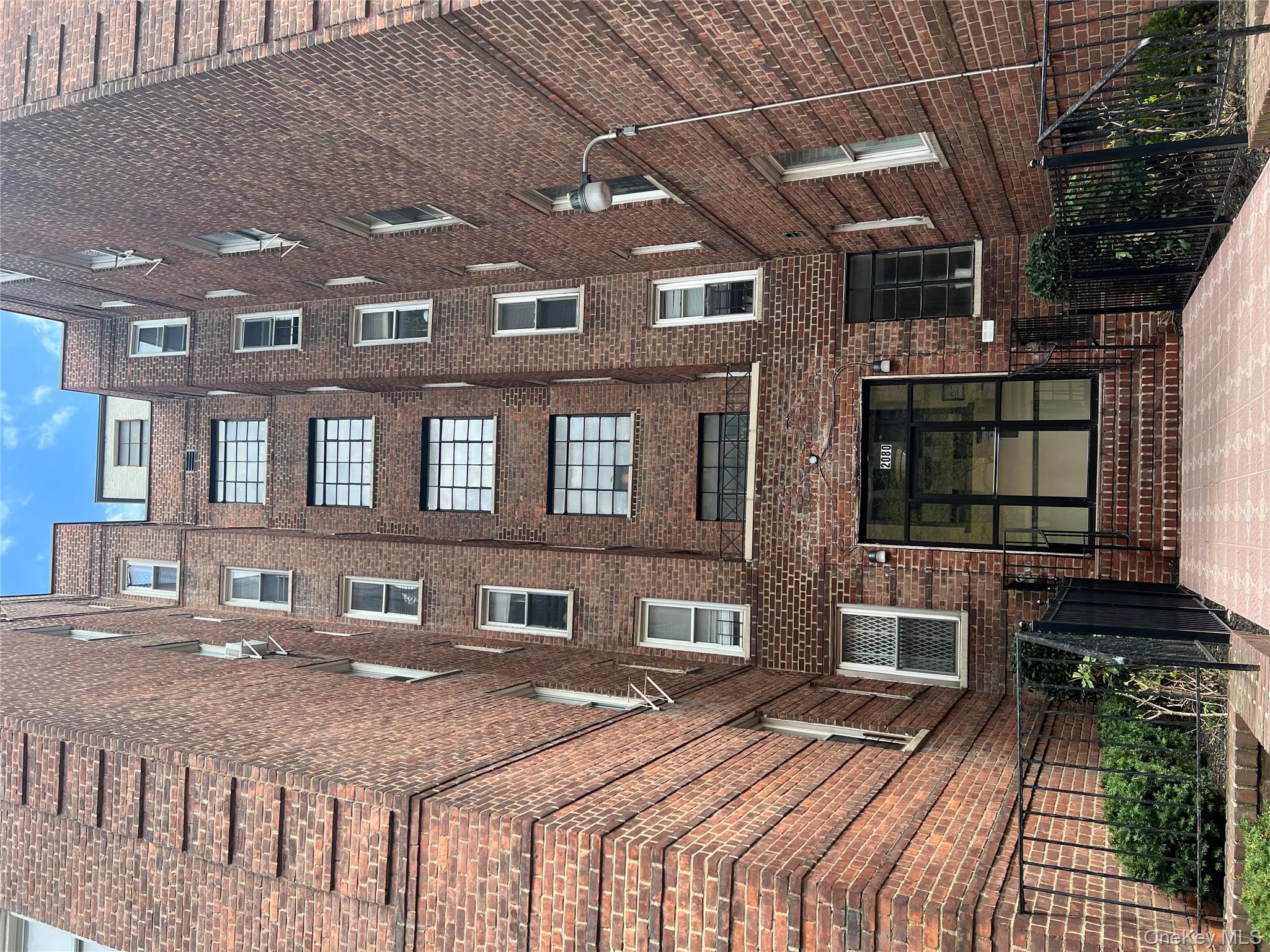 #1 photo, 2080 Barnes Avenue, Bronx , NY 10462