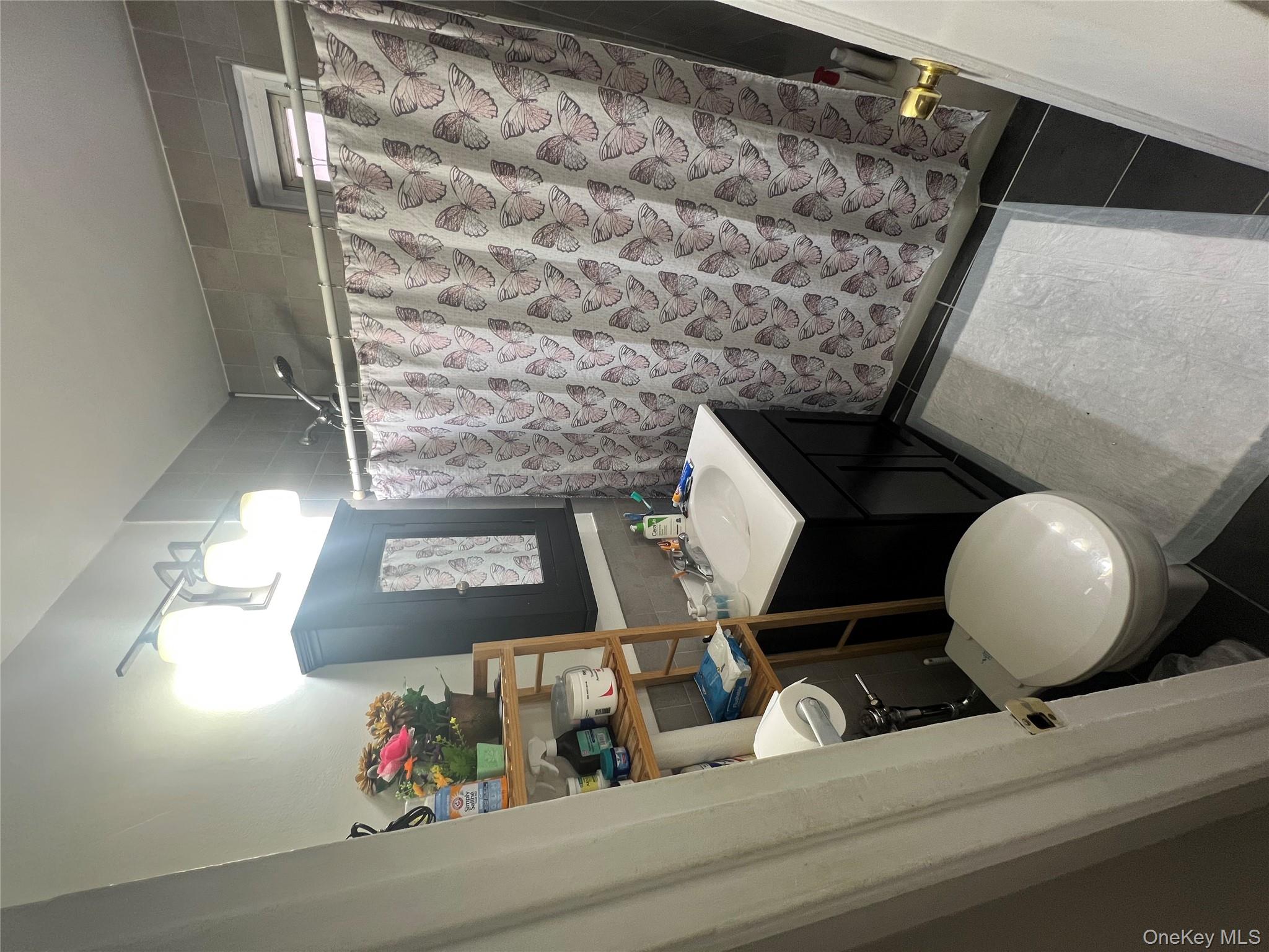 #14 photo, 2080 Barnes Avenue, Bronx , NY 10462