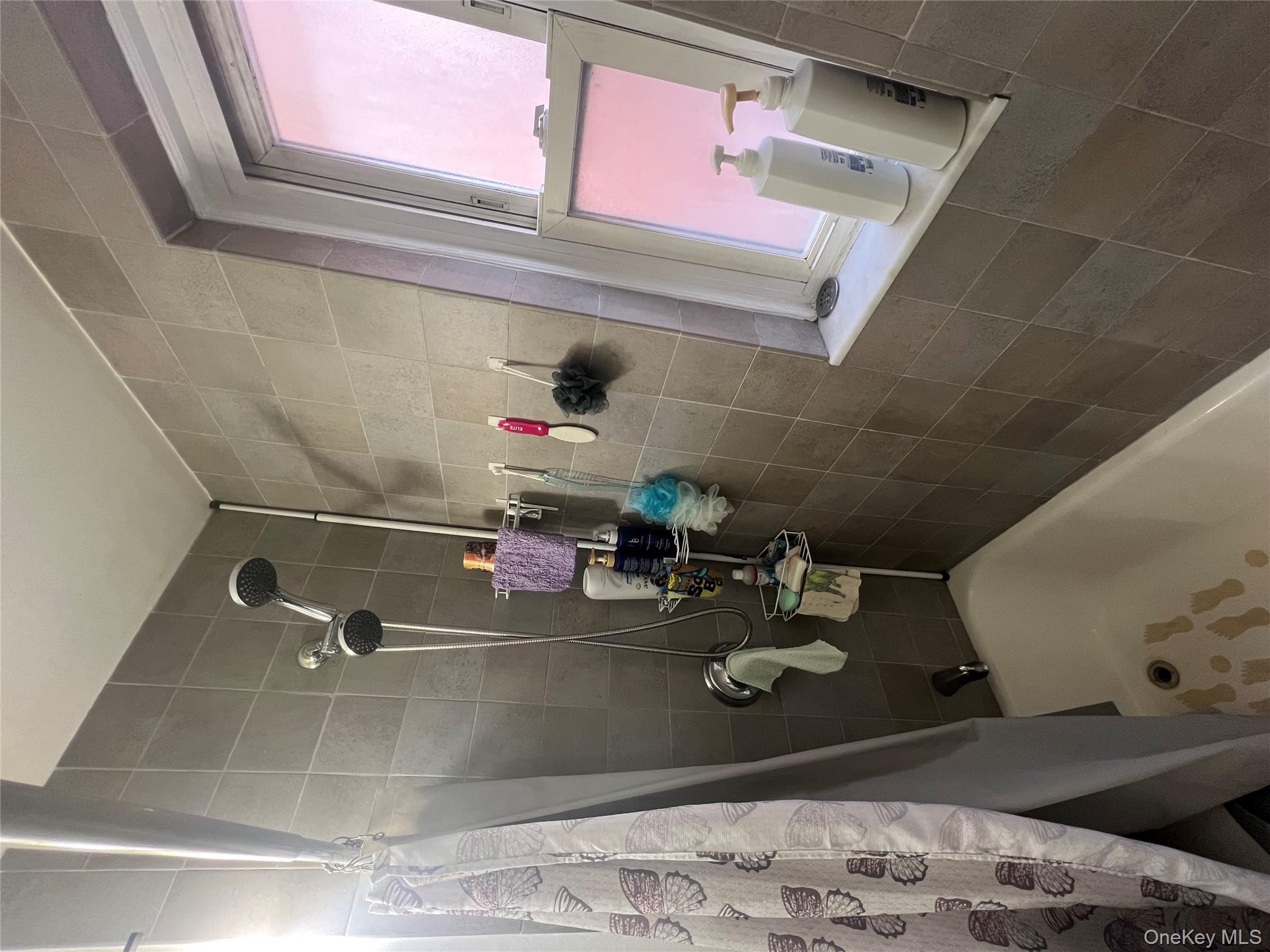 #15 photo, 2080 Barnes Avenue, Bronx , NY 10462