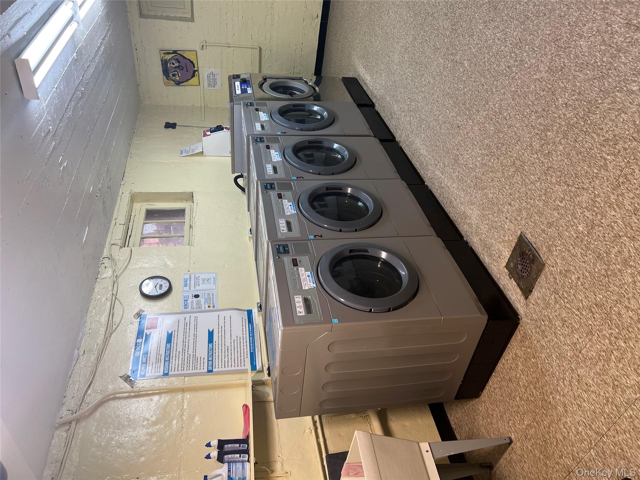 #17 photo, 2080 Barnes Avenue, Bronx , NY 10462