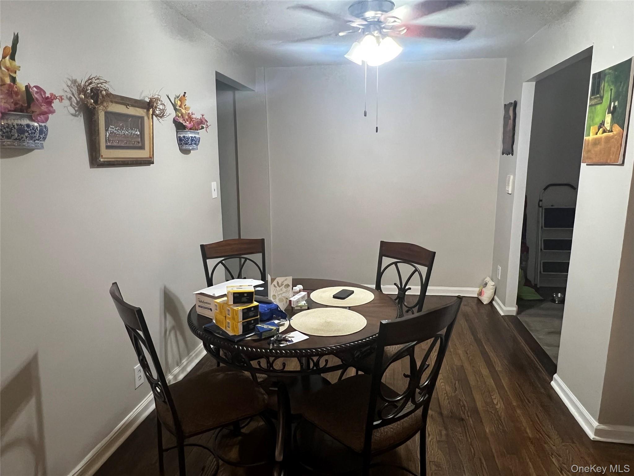 #4 photo, 2080 Barnes Avenue, Bronx , NY 10462