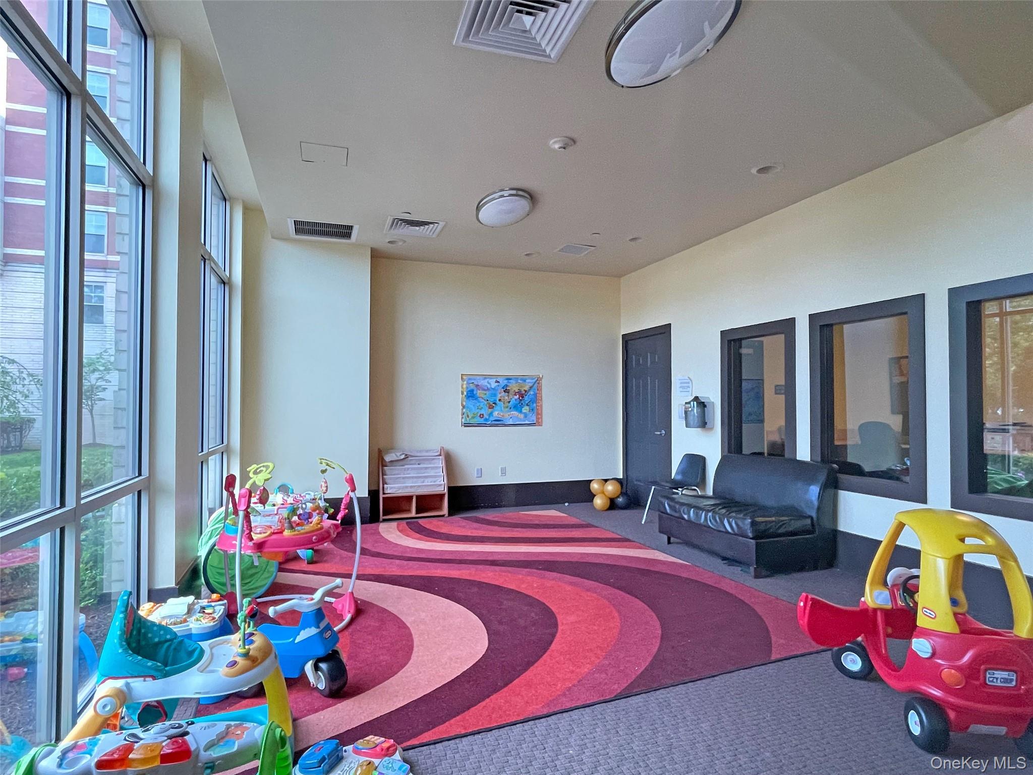 #18 photo, 300 Mamaroneck Avenue, White Plains , NY 10605