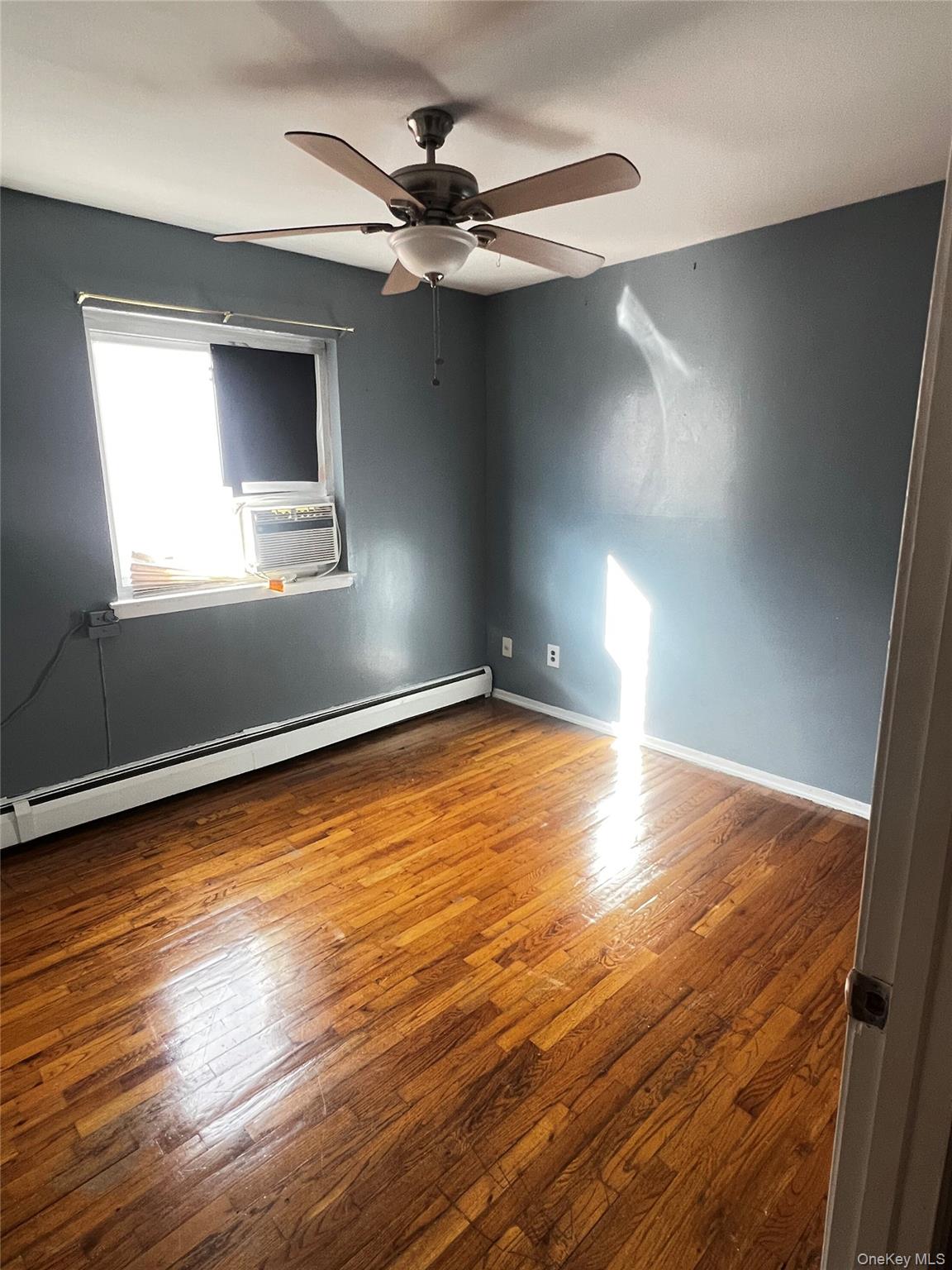 #4 photo, 1280 Adee Avenue, Bronx , NY 10469