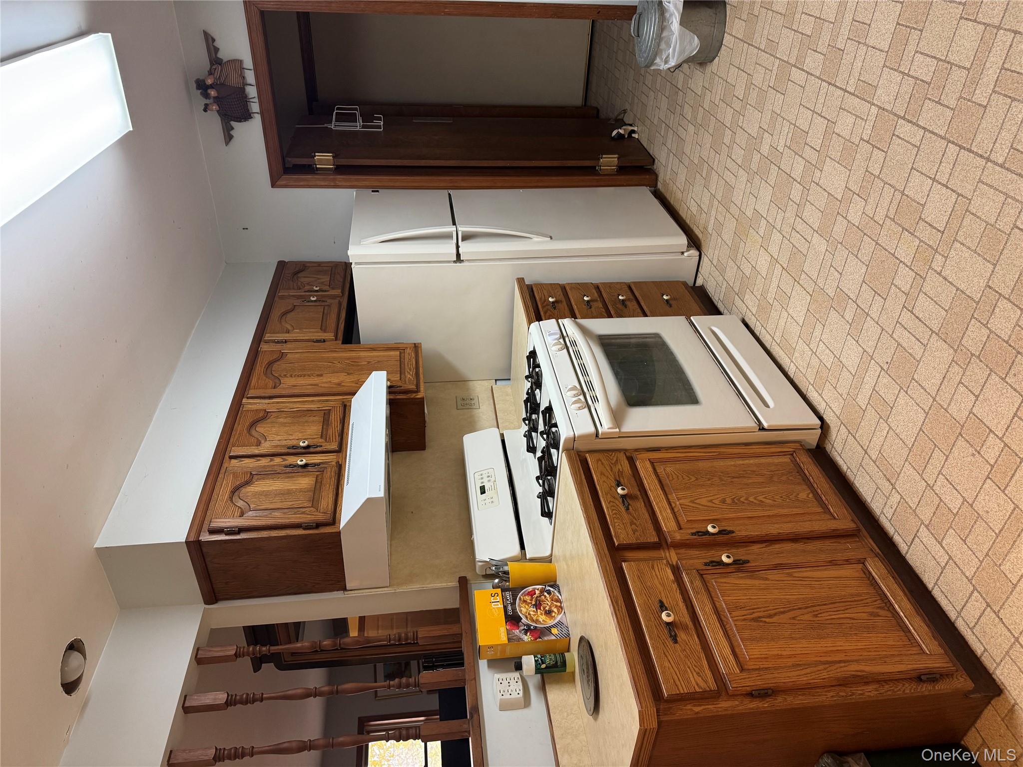 #7 photo, 180 West Street, Warwick , NY 10990