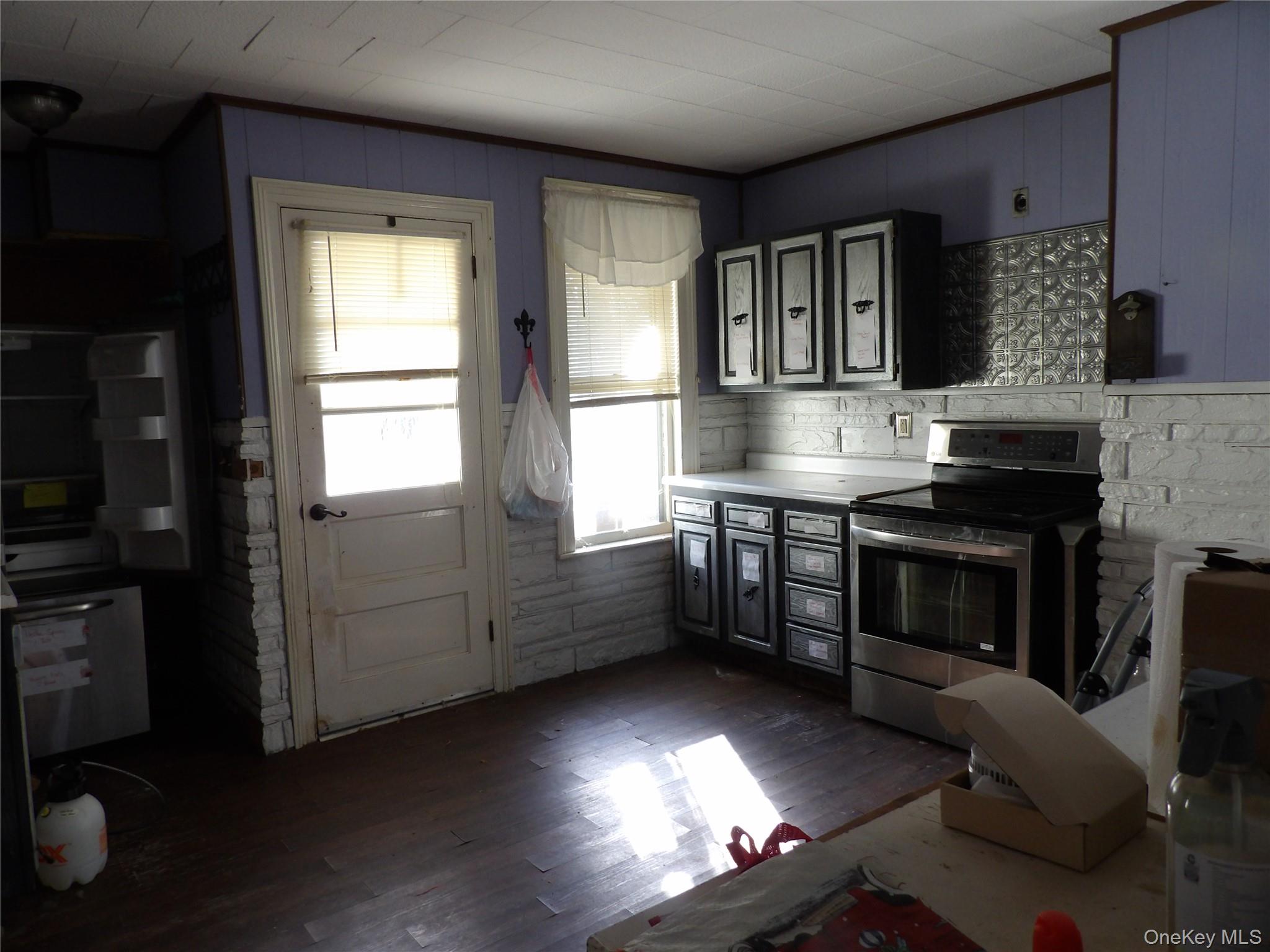 #19 photo, 190 W Main Street, Port Jervis , NY 12771