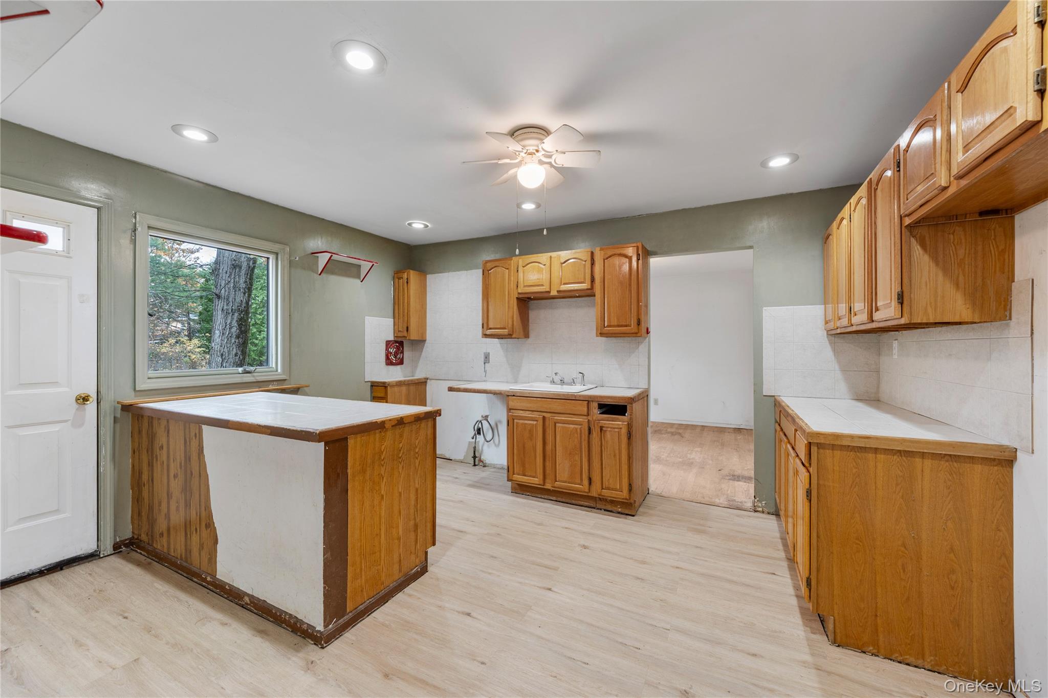 #10 photo, 5 Keltz Street, New City , NY 10956