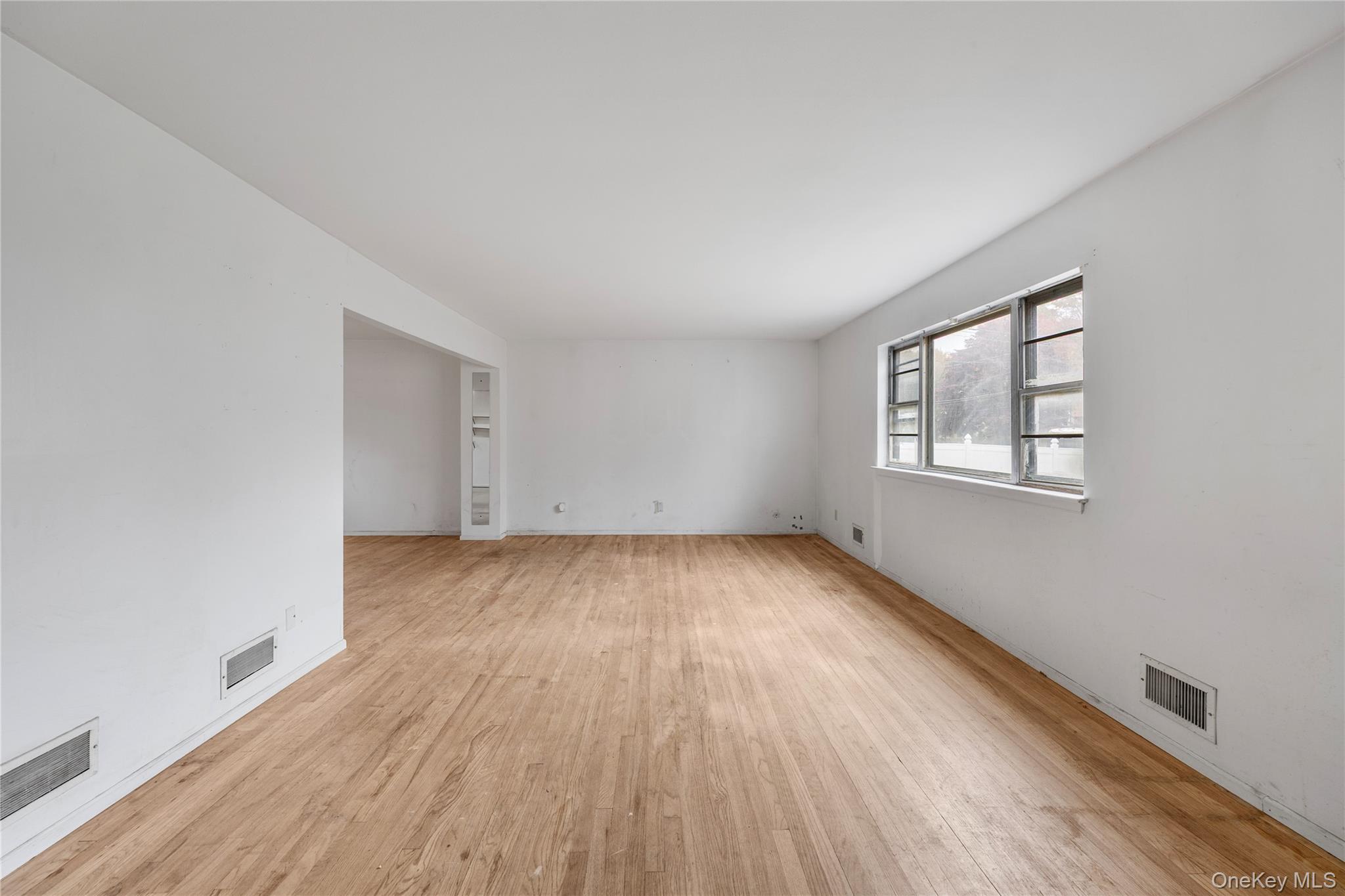 #4 photo, 5 Keltz Street, New City , NY 10956