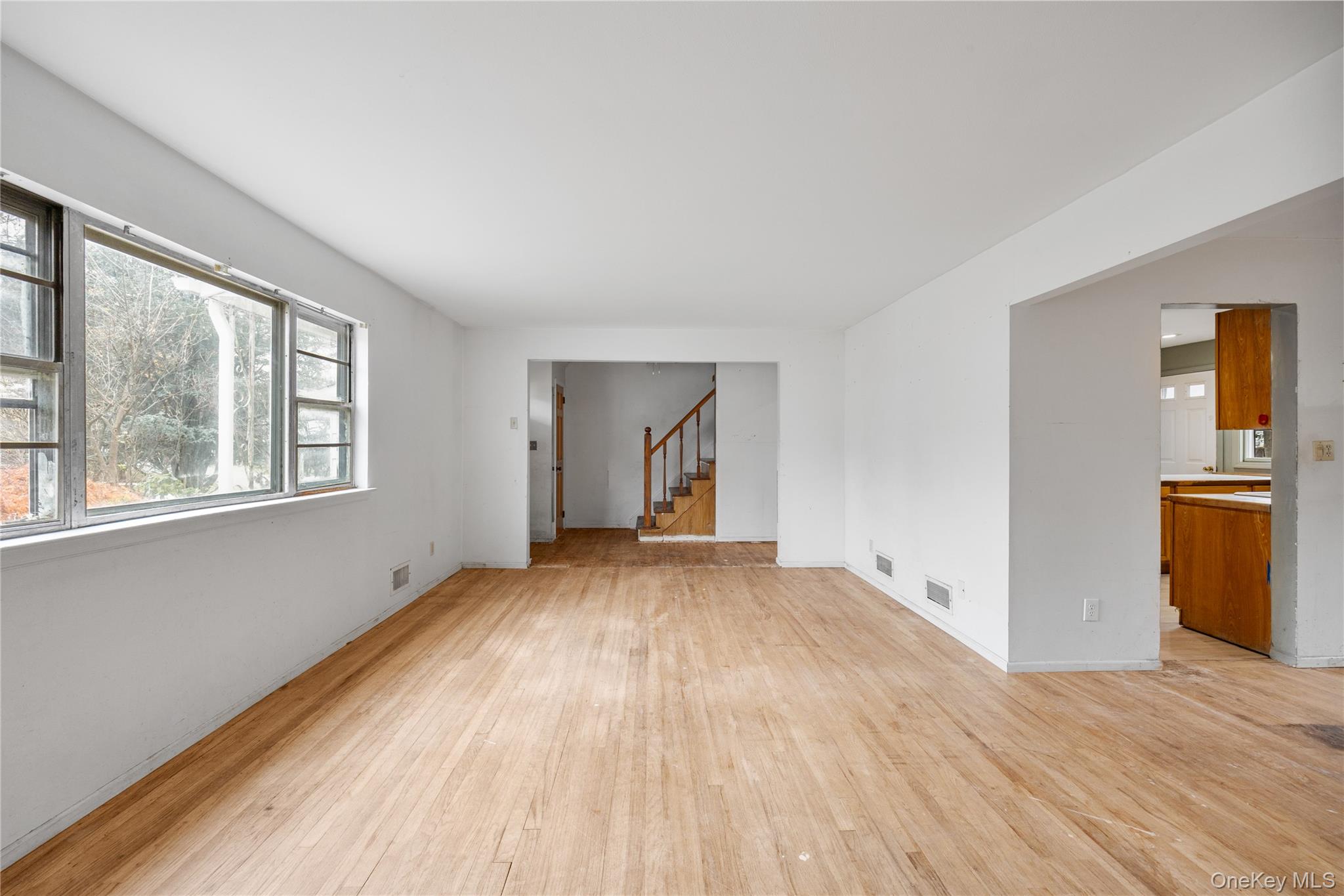 #6 photo, 5 Keltz Street, New City , NY 10956