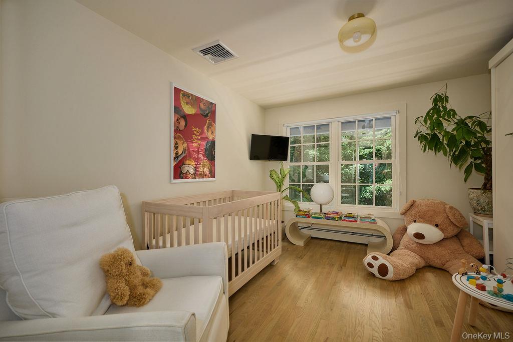 #20 photo, 24 Acoma Road, Tuxedo Park , NY 10987