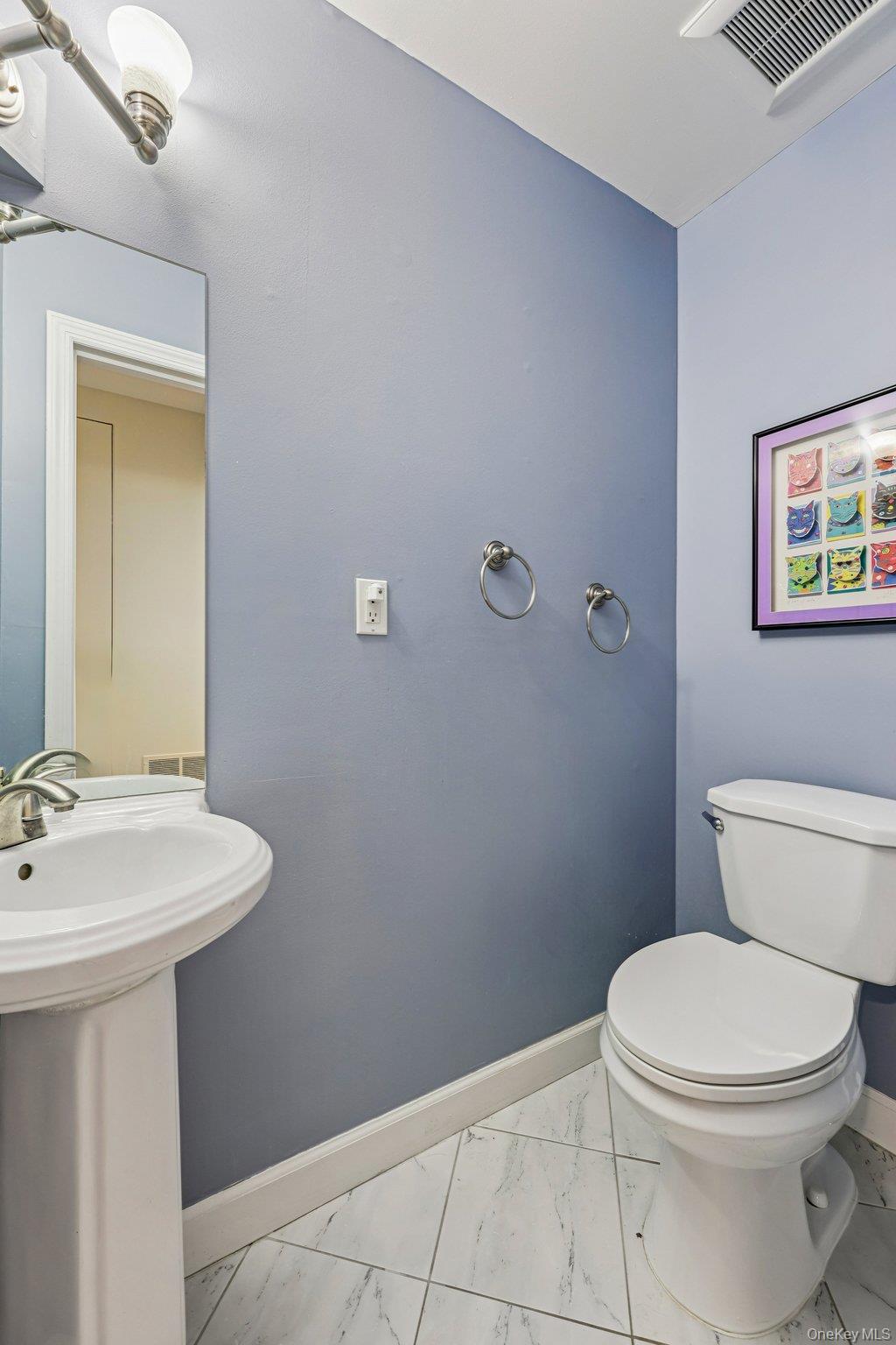 #13 photo, 18 Somerset Drive, Suffern , NY 10901