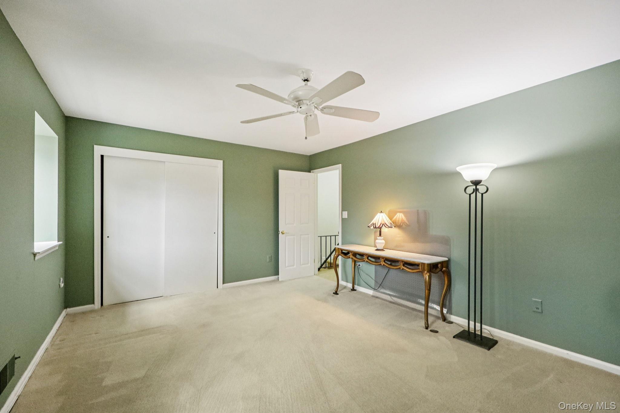 #15 photo, 18 Somerset Drive, Suffern , NY 10901