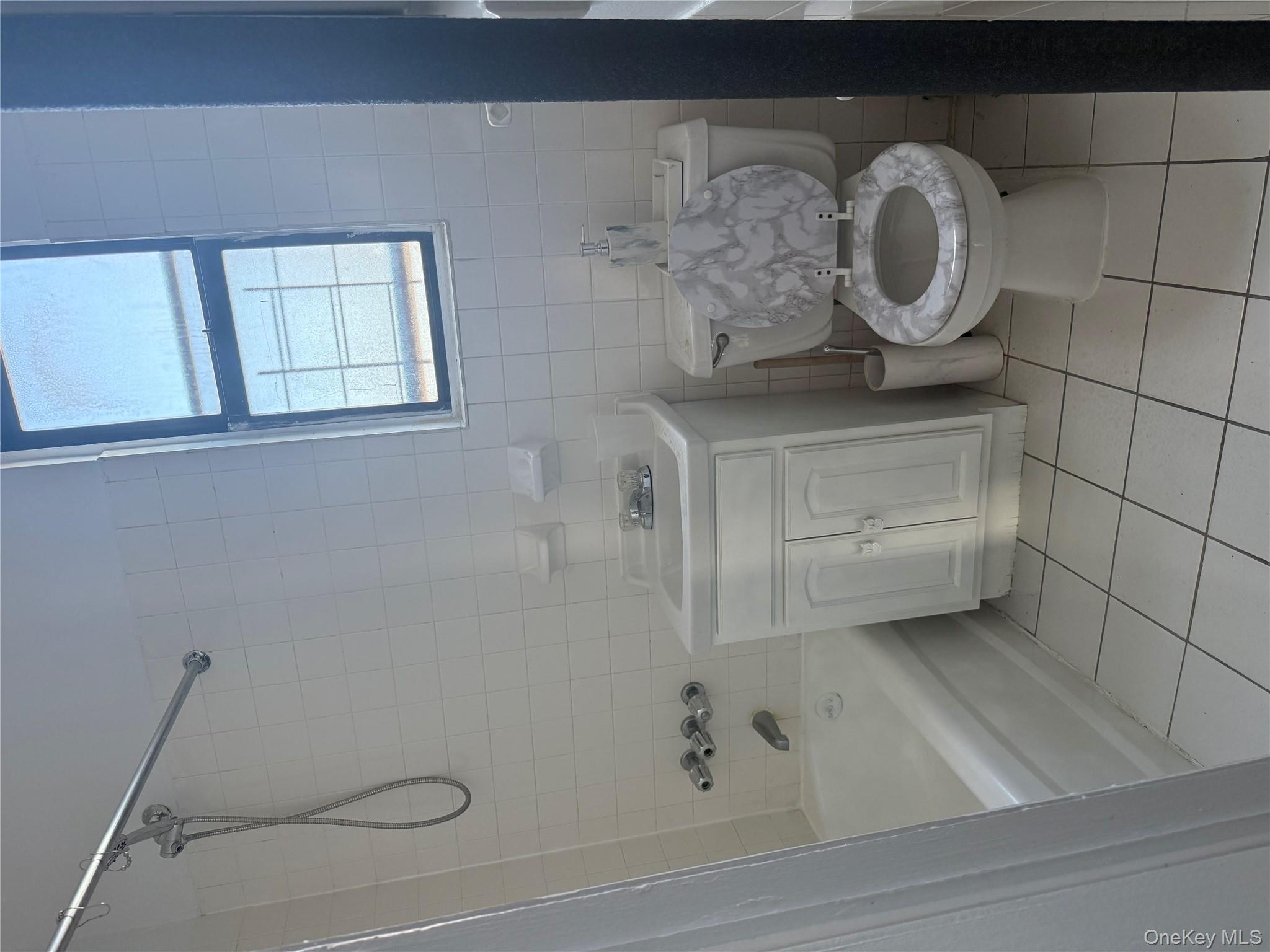 #5 photo, 269 Hawthorne Avenue, Yonkers , NY 10705