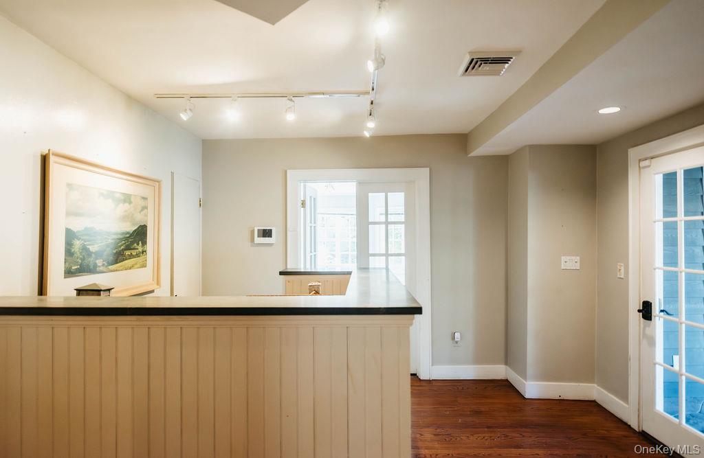 #7 photo, 3927 Main Street, Stone Ridge , NY 12484