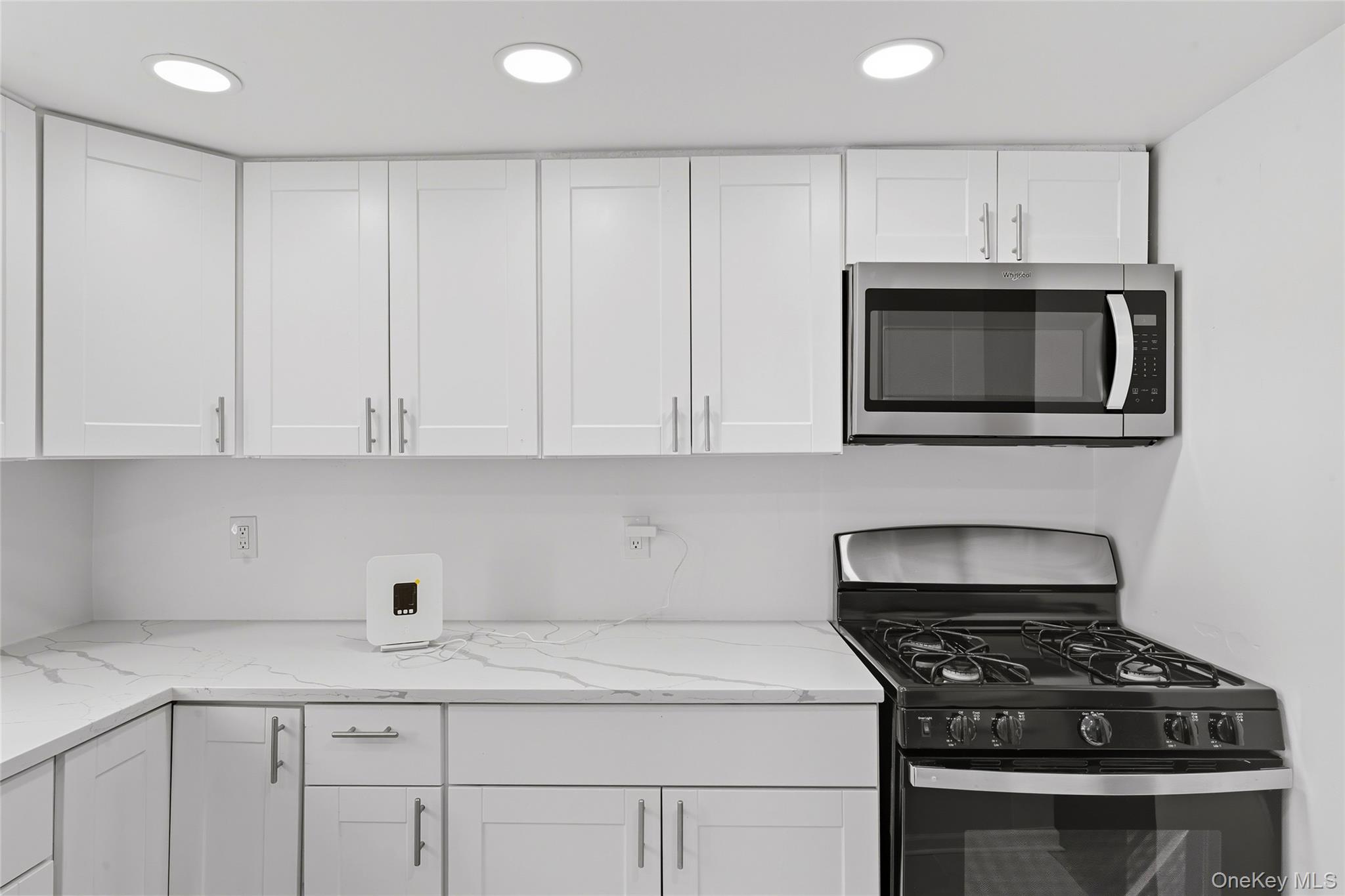 #11 photo, 1258 North Avenue, Beacon , NY 12508