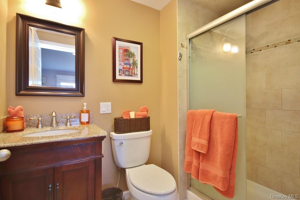 #19 photo, 902 Williamsburg Drive, Mahopac , NY 10541