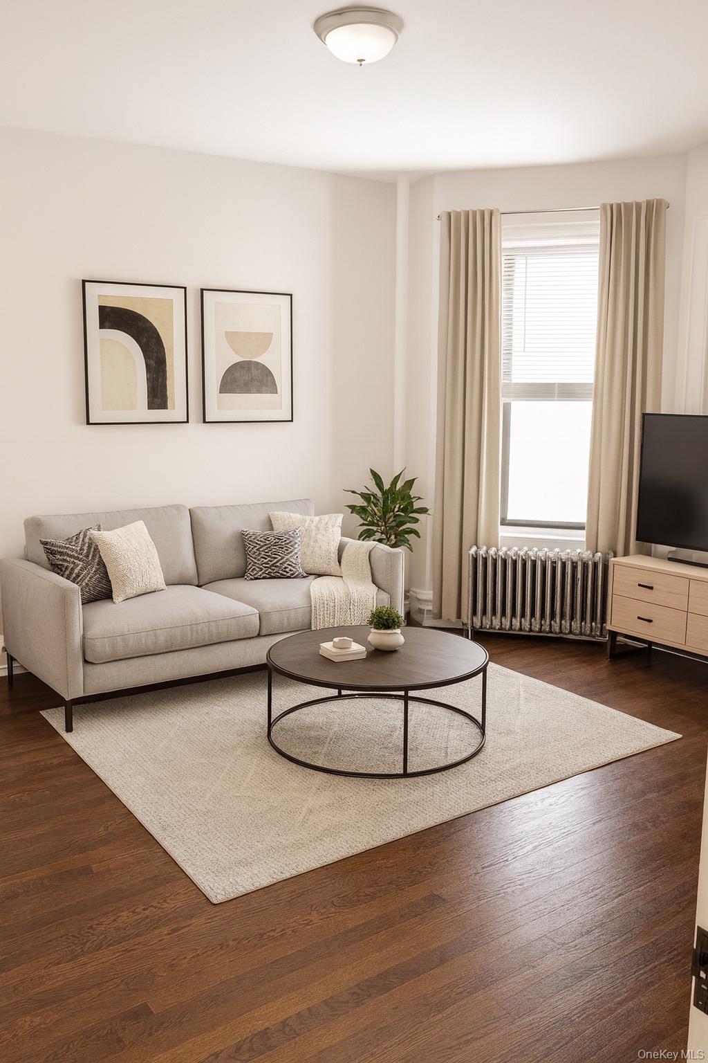 #1 photo, 740 S Oak Drive, Bronx , NY 10467