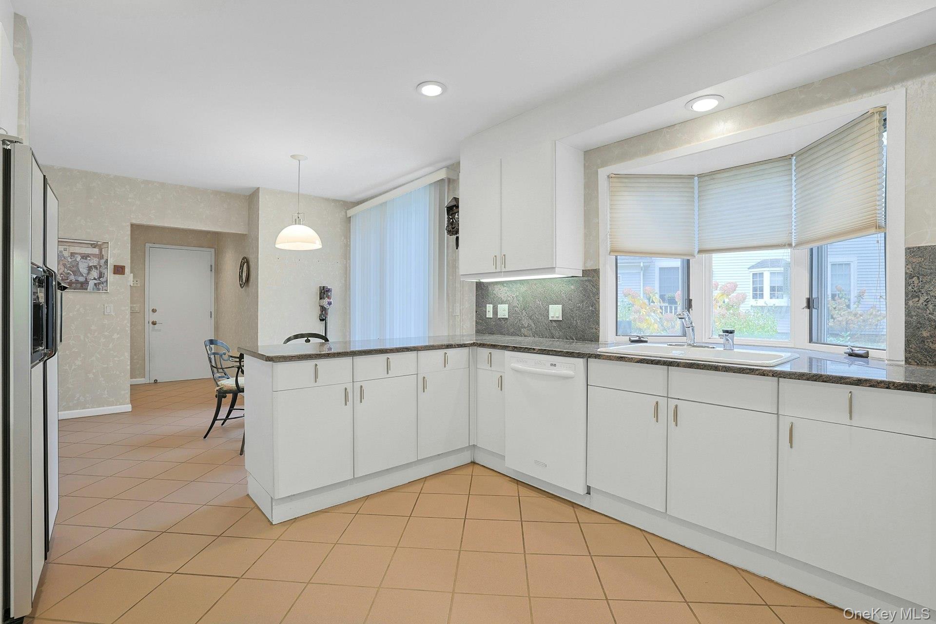 #8 photo, 44 Westfield Road, White Plains , NY 10605