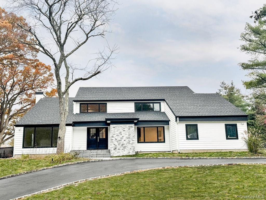 #1 photo, 6 Clearmeadow Court, Woodbury , NY 11797