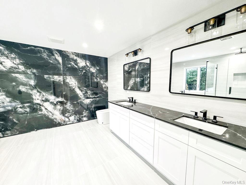 #13 photo, 6 Clearmeadow Court, Woodbury , NY 11797