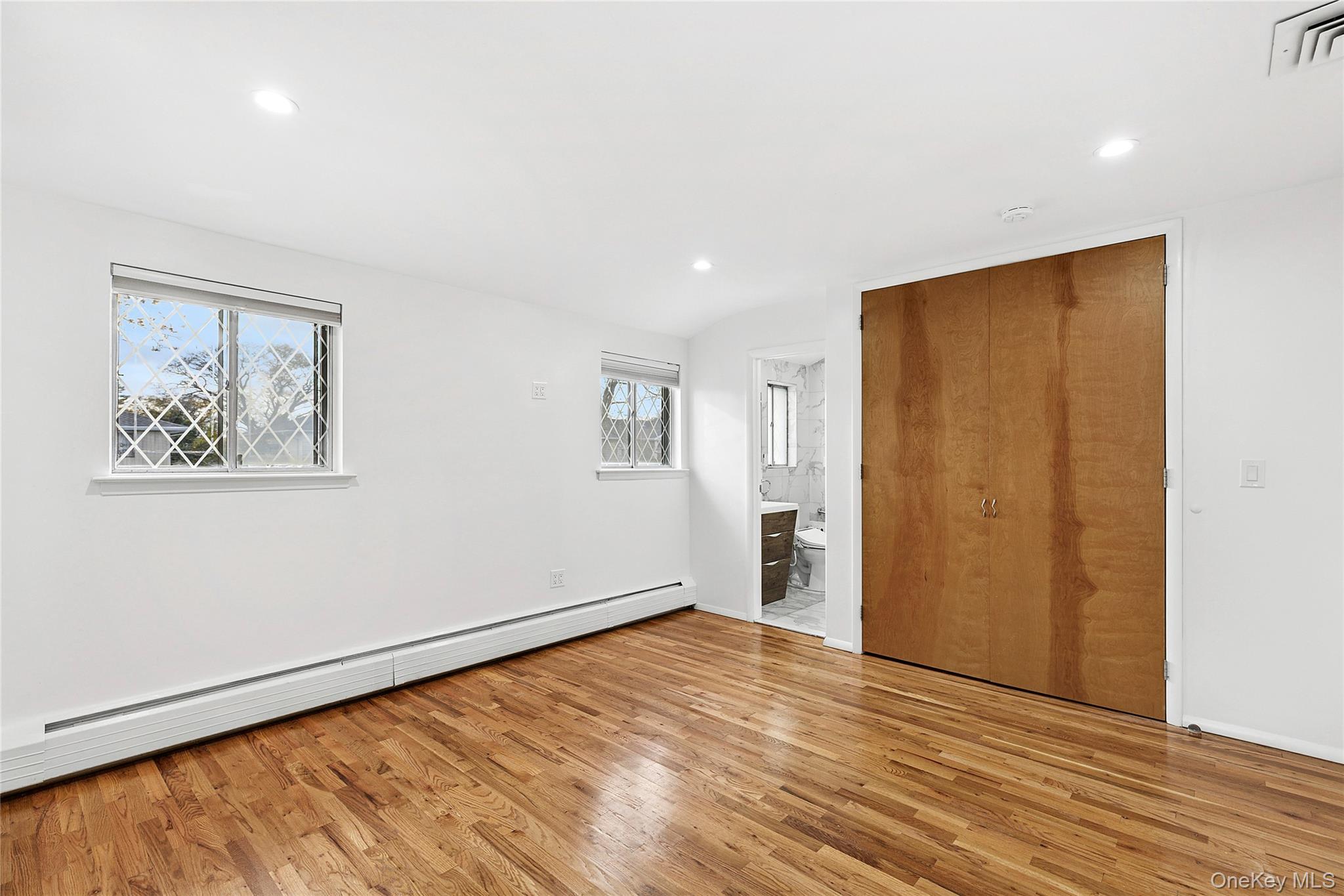 #12 photo, 740 Eagle Drive, Valley Stream , NY 11581