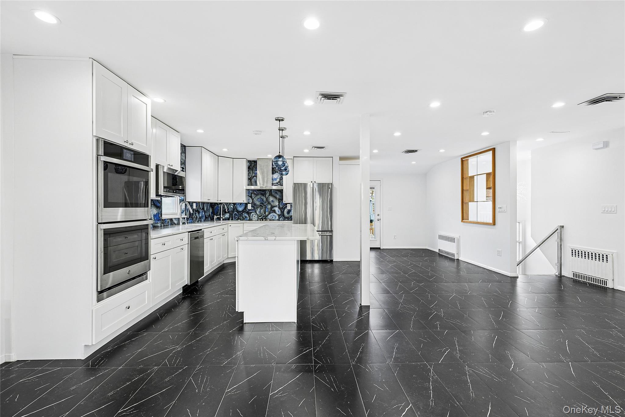 #4 photo, 740 Eagle Drive, Valley Stream , NY 11581