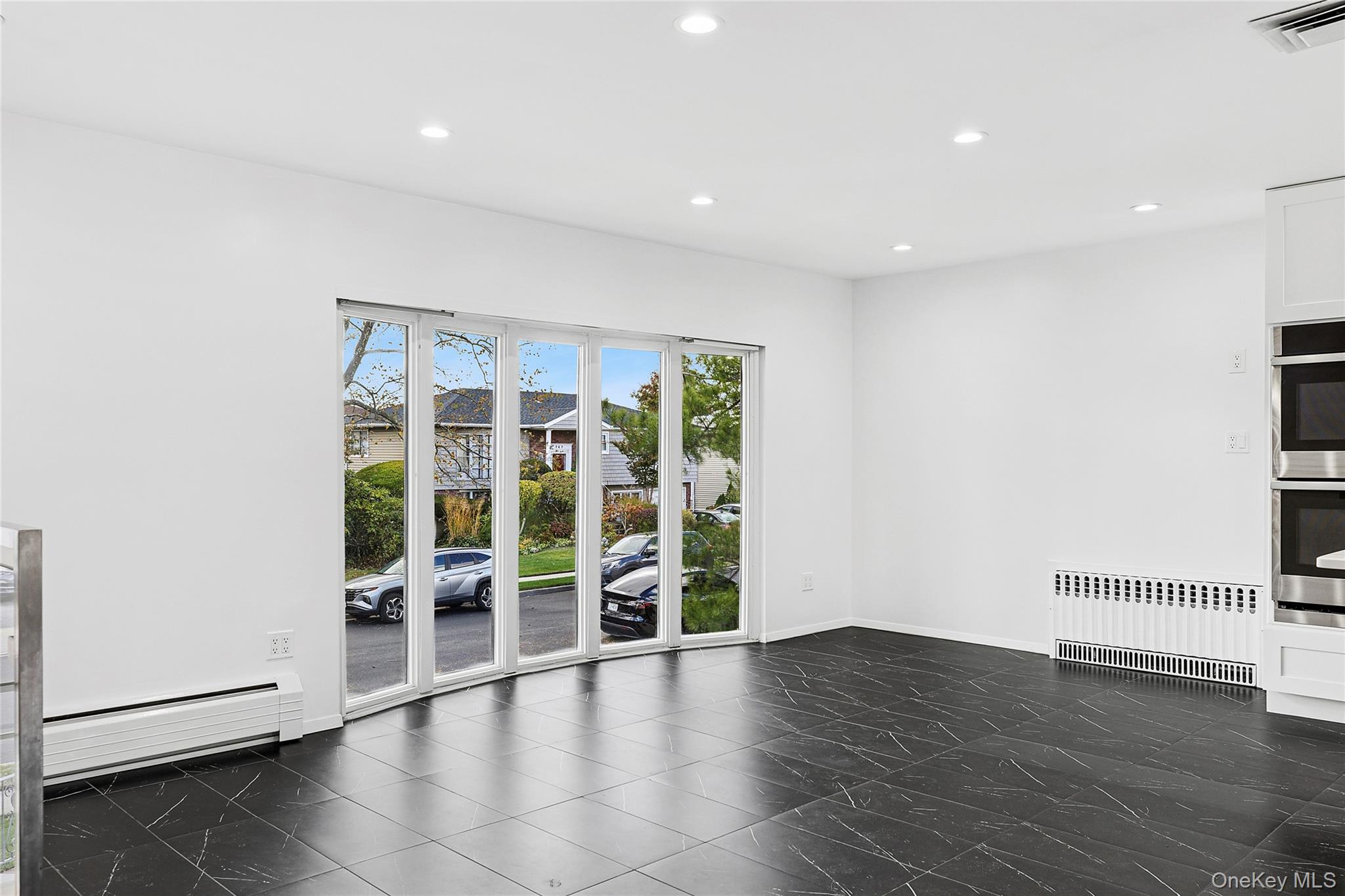 #5 photo, 740 Eagle Drive, Valley Stream , NY 11581