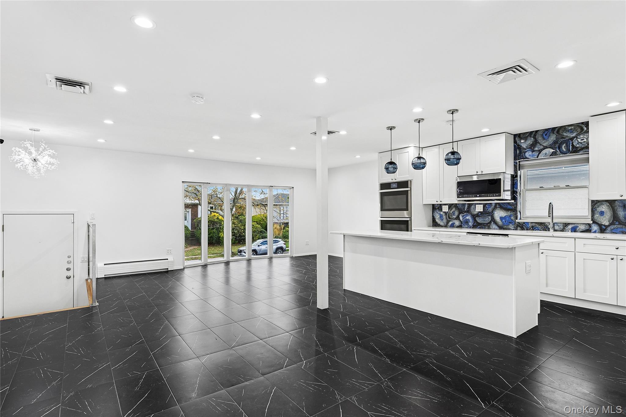 #7 photo, 740 Eagle Drive, Valley Stream , NY 11581