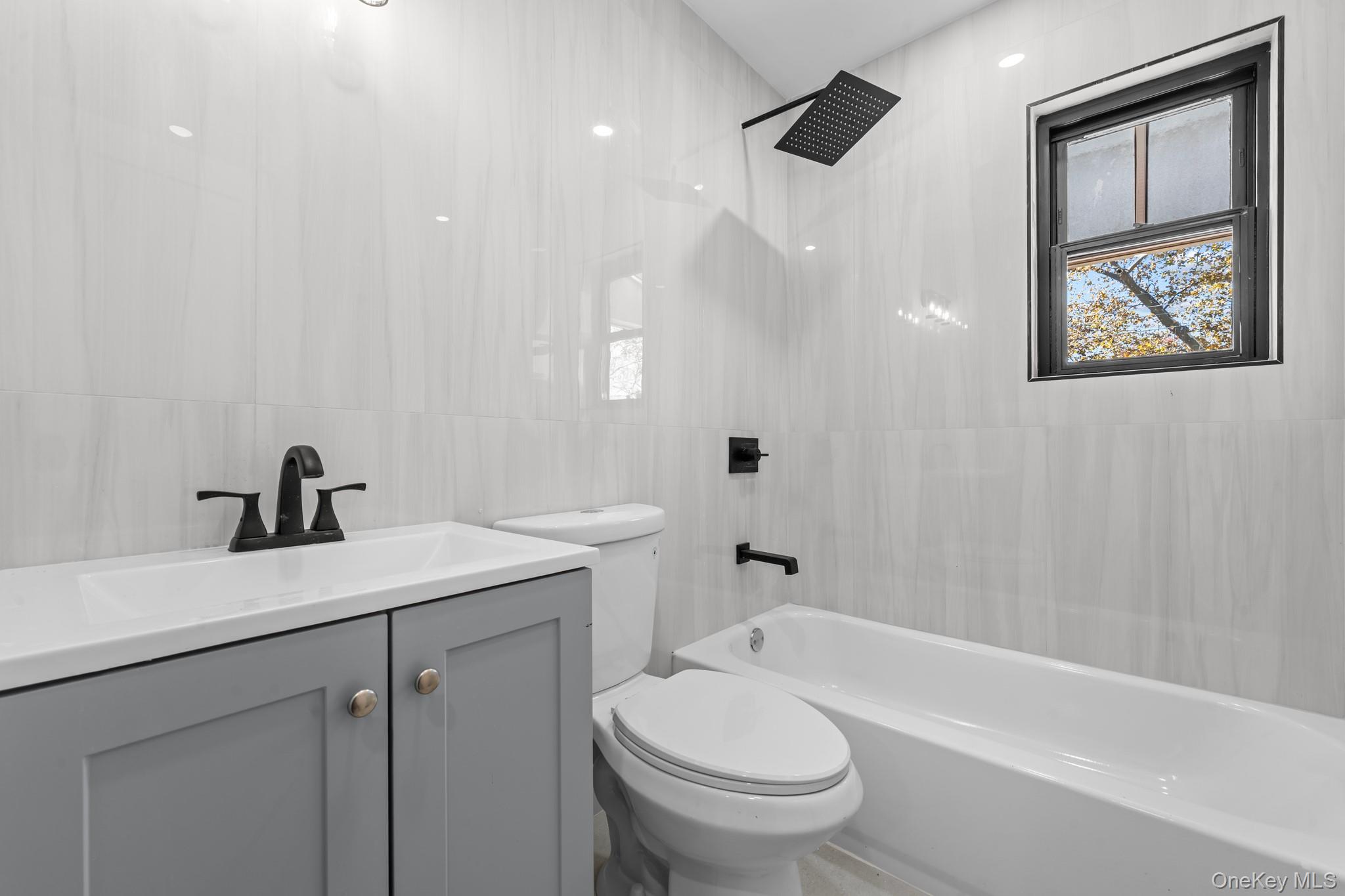 #11 photo, 481 Van Siclen Avenue, Brooklyn , NY 11207