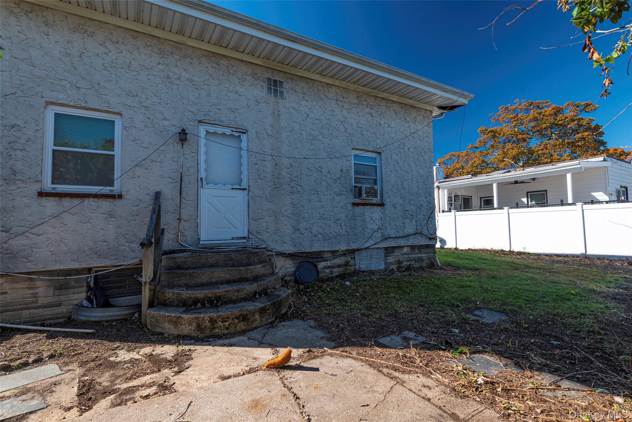 #13 photo, 43 Wynsum Avenue, Merrick , NY 11566