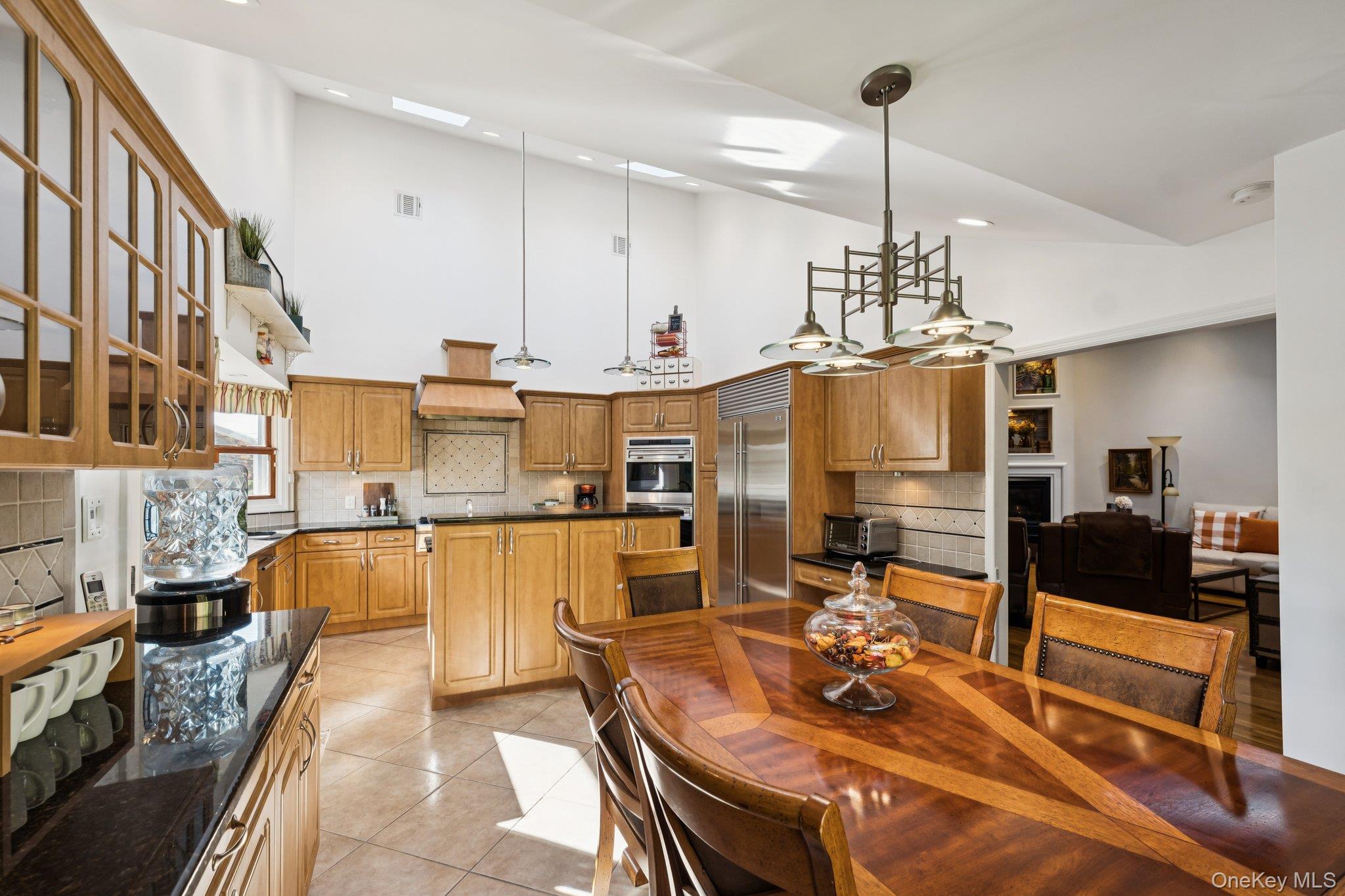 #11 photo, 4060 Clark Street, Seaford , NY 11783