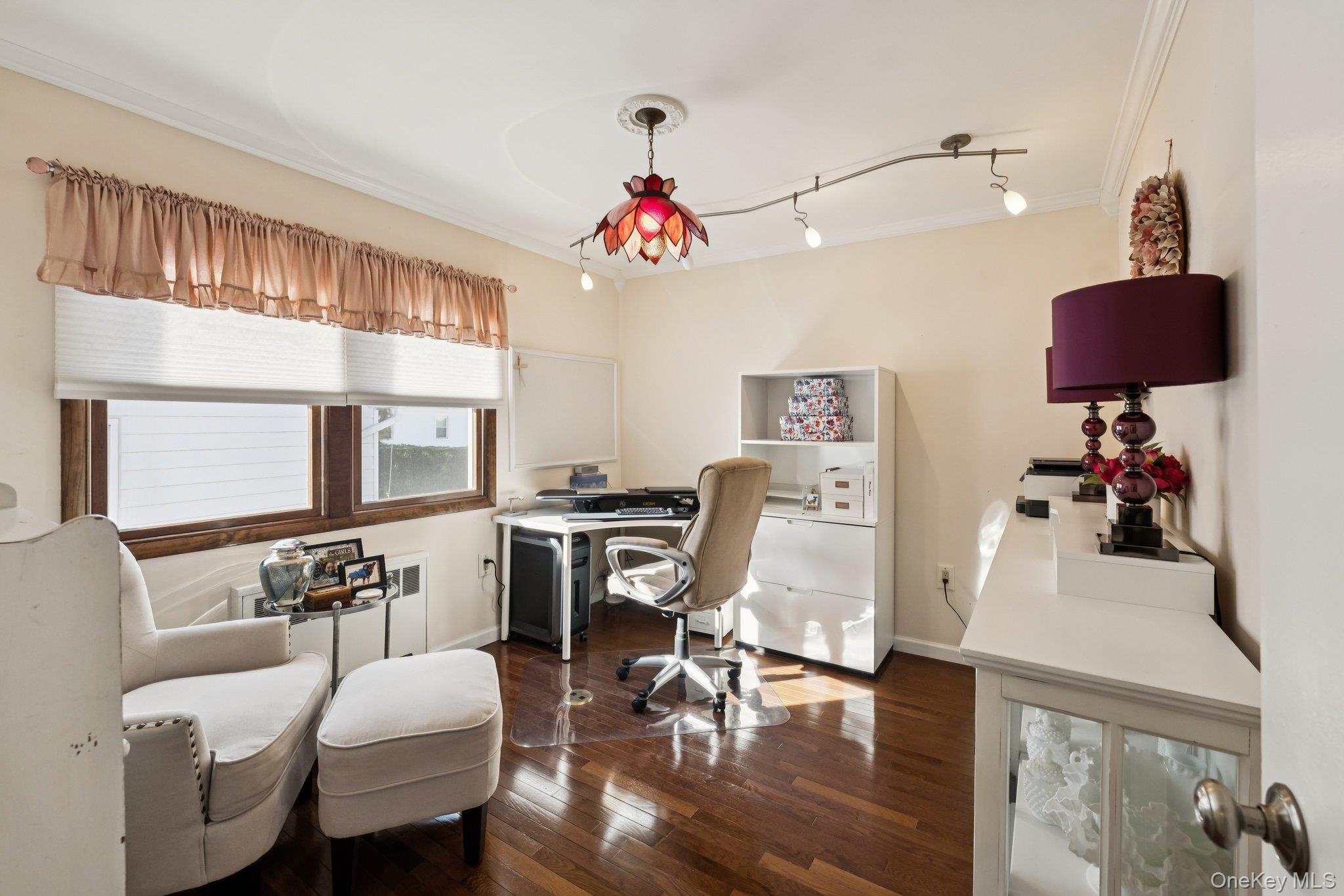 #17 photo, 4060 Clark Street, Seaford , NY 11783