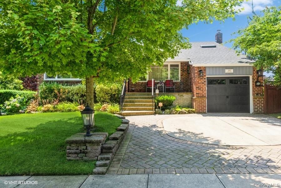 #4 photo, 4060 Clark Street, Seaford , NY 11783