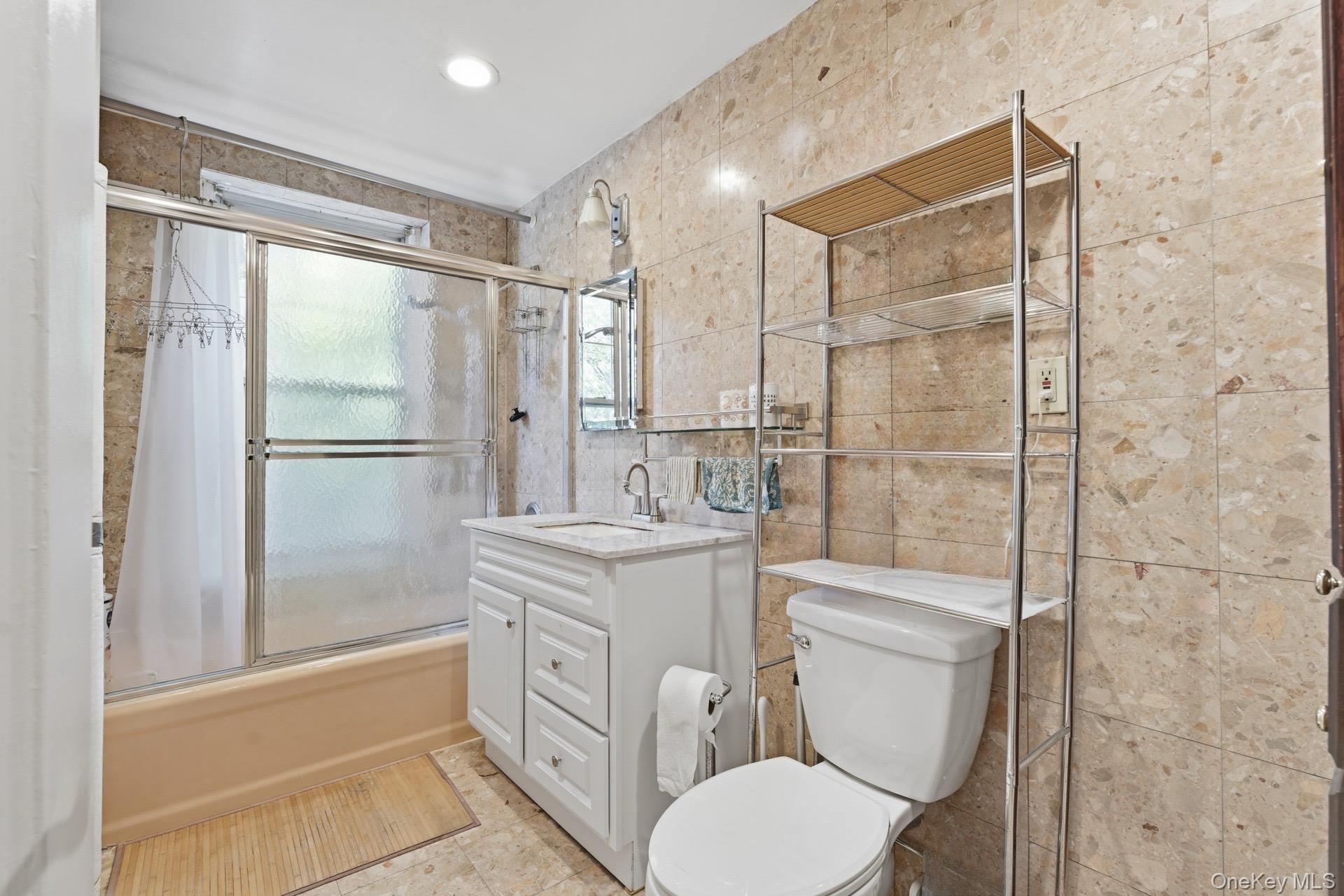 #13 photo, 8811 Elmhurst Avenue, Elmhurst , NY 11373