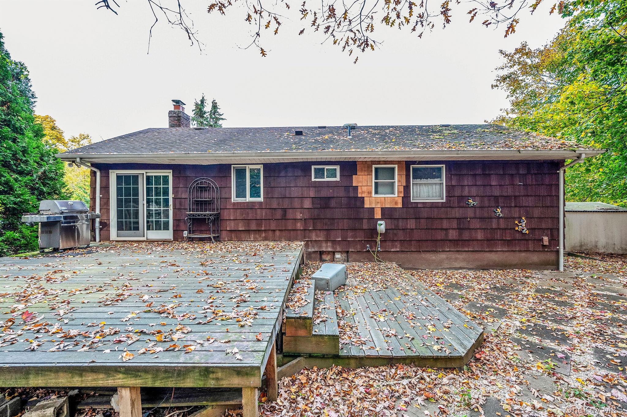 #4 photo, 293 Vernon Valley Road, Northport , NY 11768